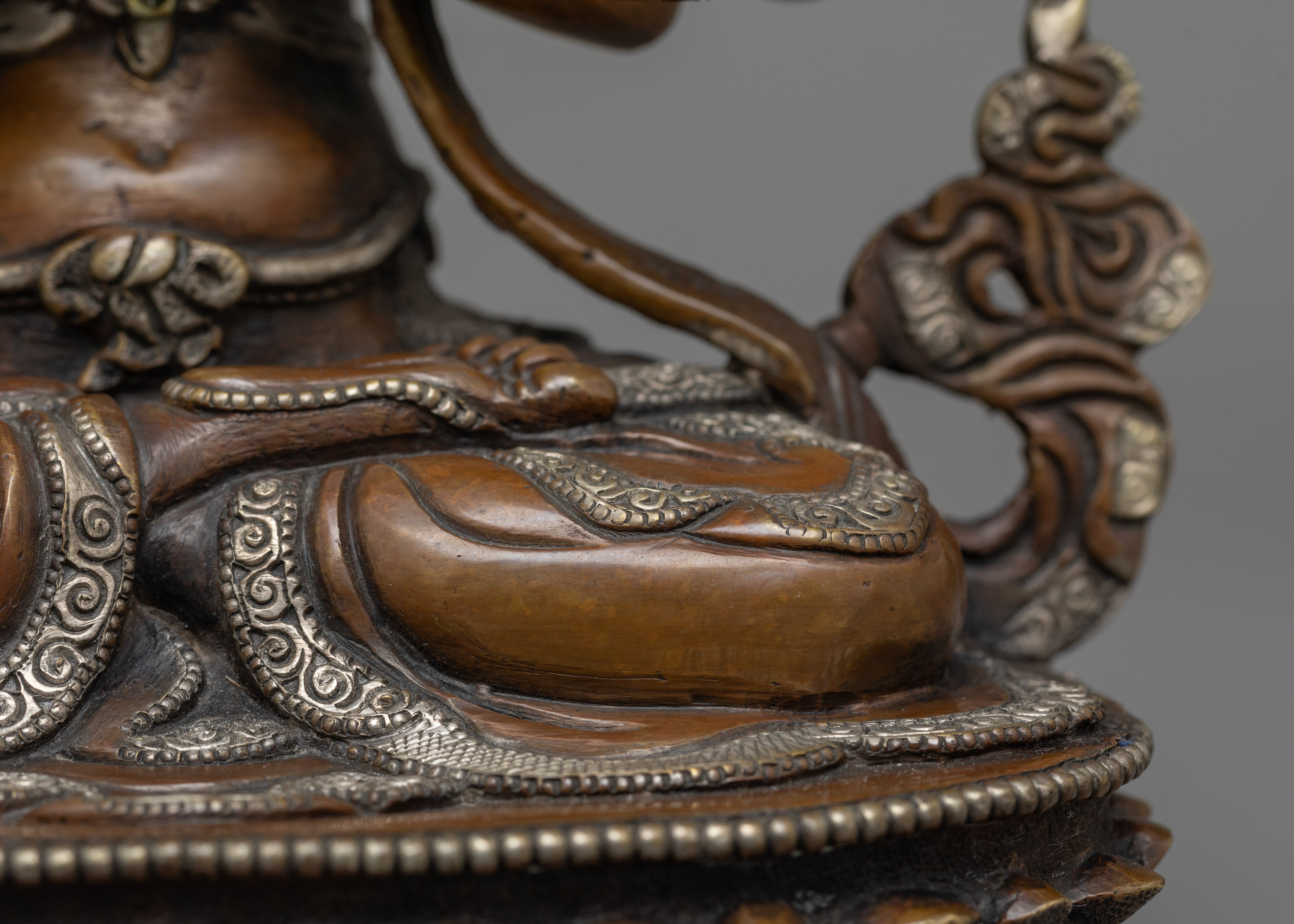 Spiritual Handmade Statue Chenrezig | Lokeshvara Statue Silver Plated