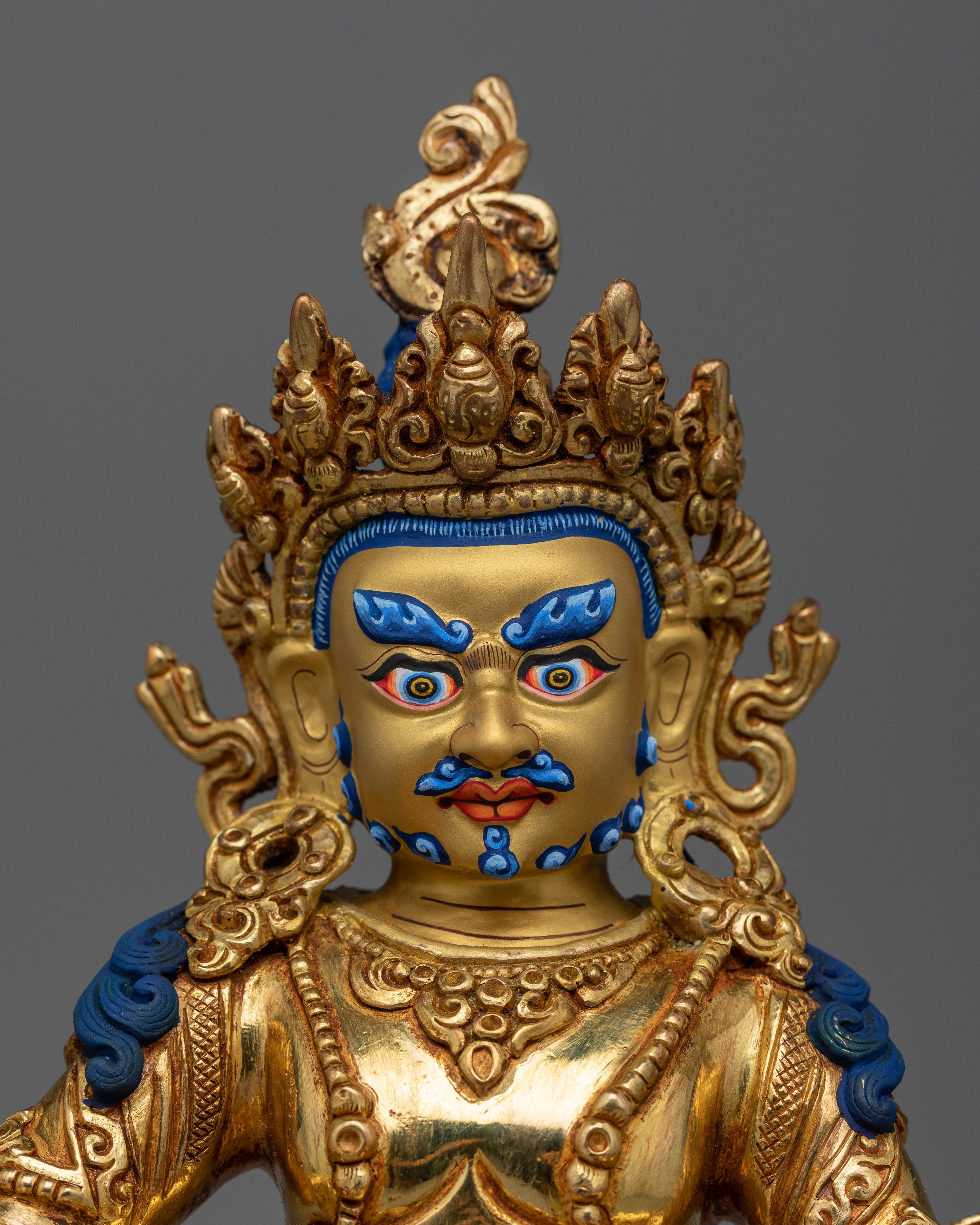 gold-gilded-dzambhala-the-jewels-deity