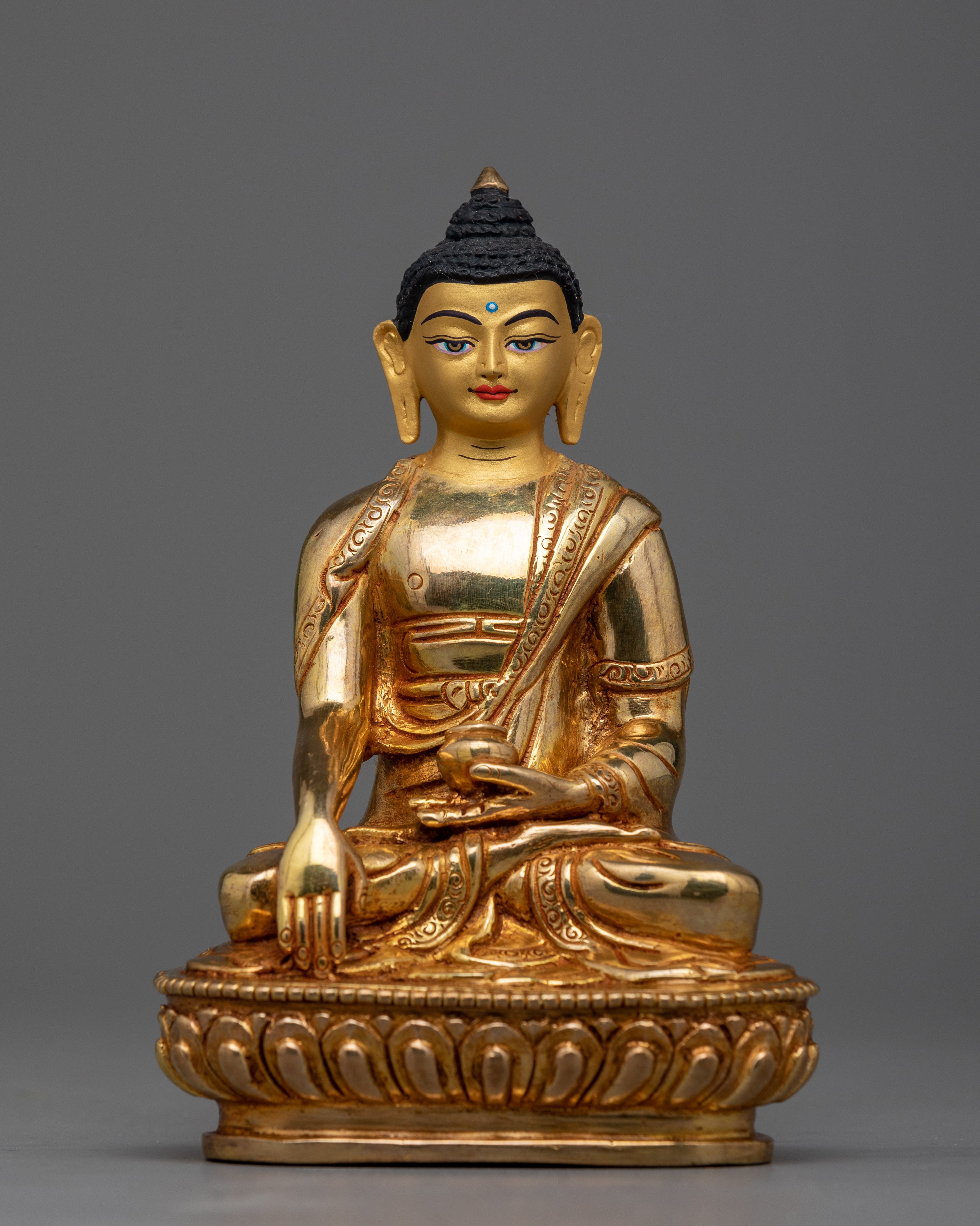 handsculpted-shakyamuni-buddha