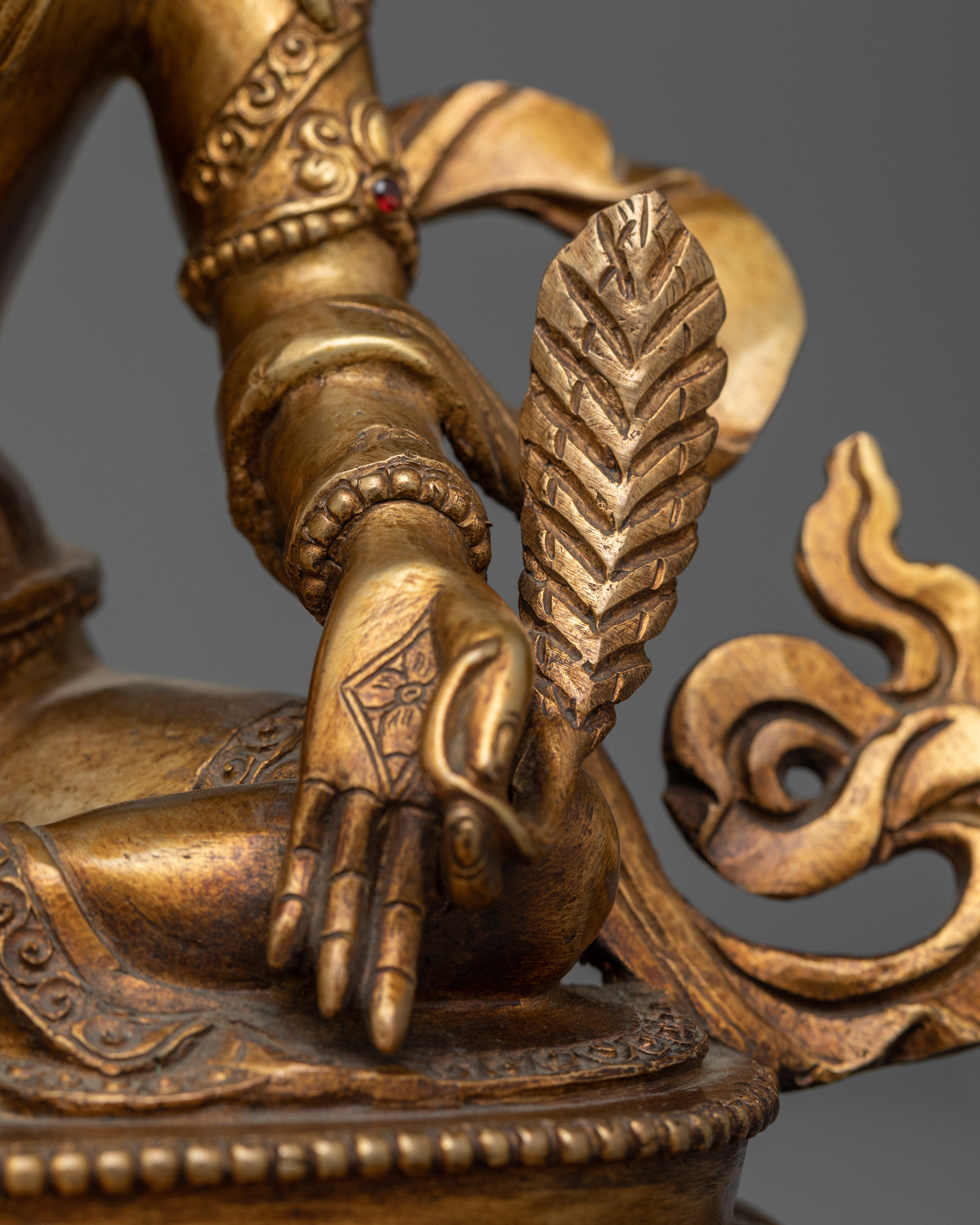 Graceful Kistigarbha Savior of soul | Handcrafted Symbol of Compassion