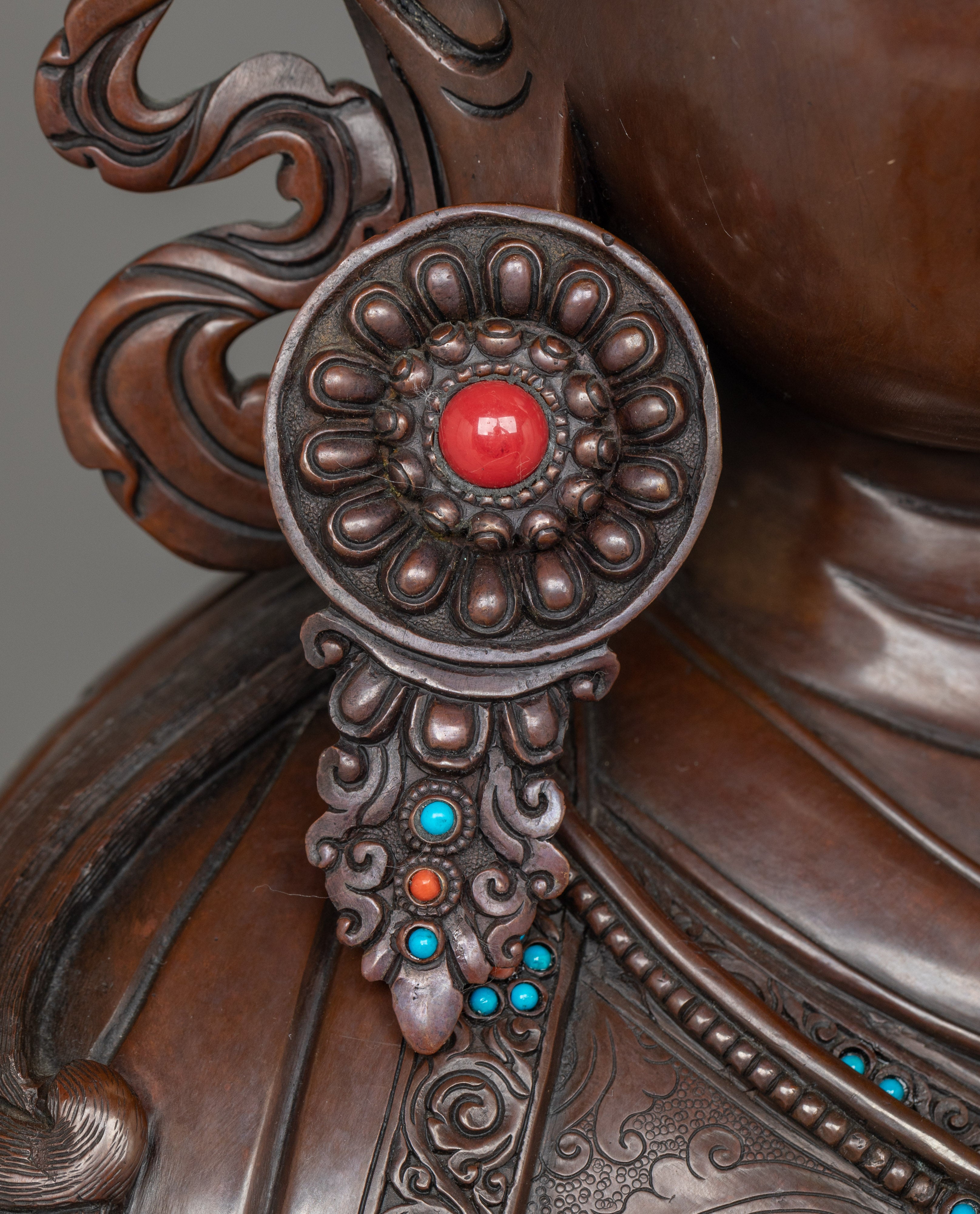 Tantra Master Guru Rinpoche Statue | A Monumental Figure of Vajrayana Buddhism