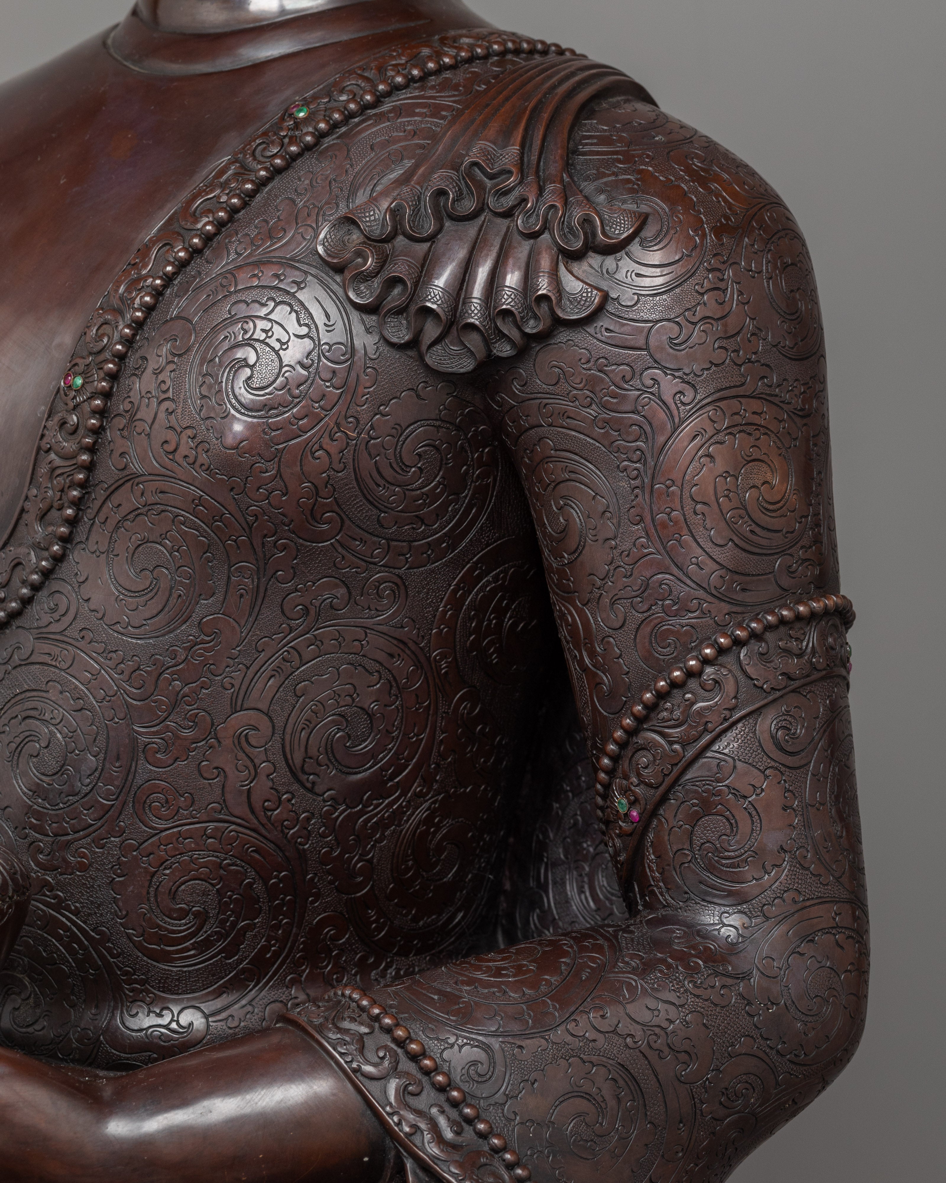 Enlighten Teacher Shakyamuni Buddha Oxidized Statue | A Majestic Symbol of Serene Wisdom