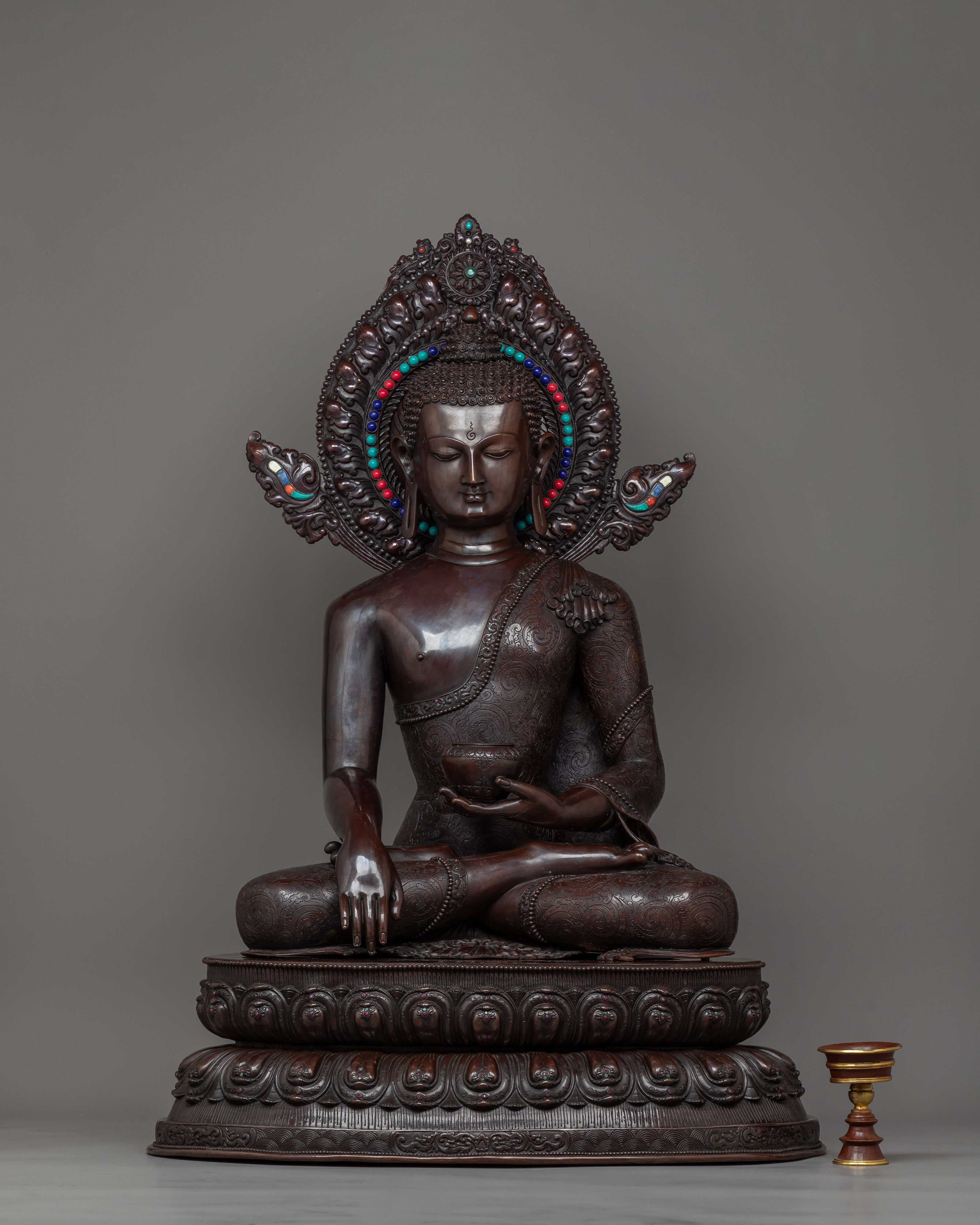enlighten-teacher-shakyamuni-buddha-oxidized