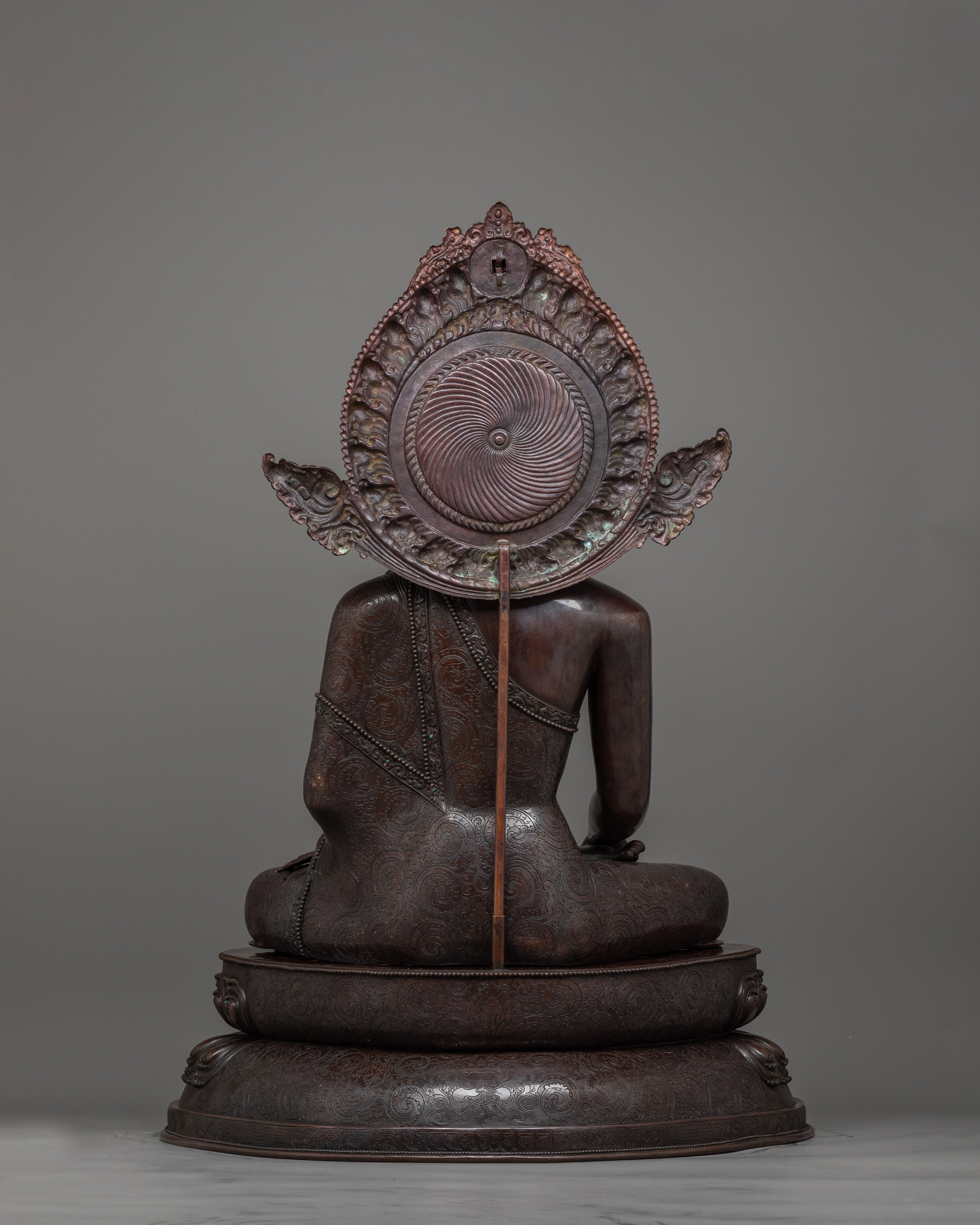 Enlighten Teacher Shakyamuni Buddha Oxidized Statue | A Majestic Symbol of Serene Wisdom