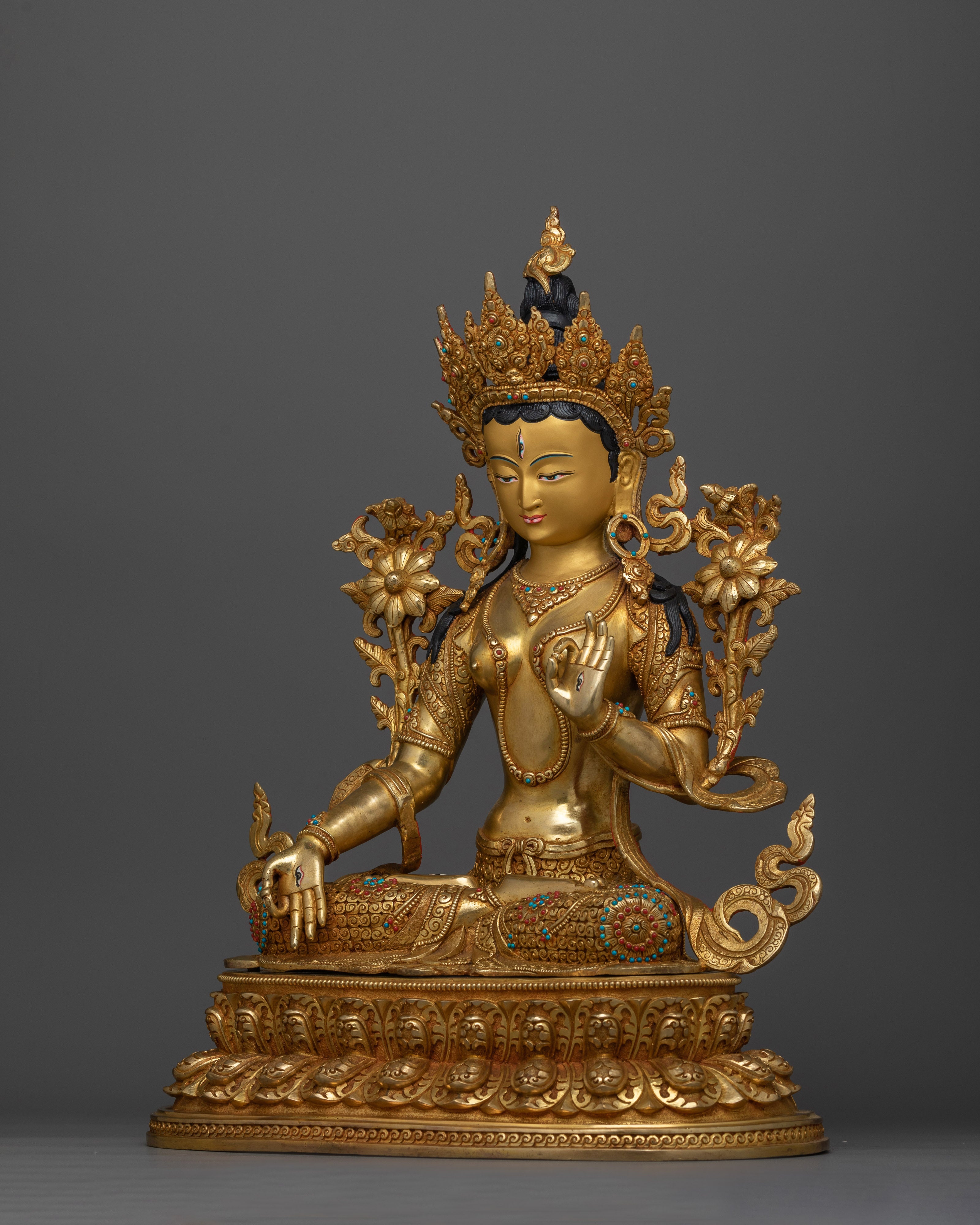 white-tara-48-cm-elegantly-gold-gilded