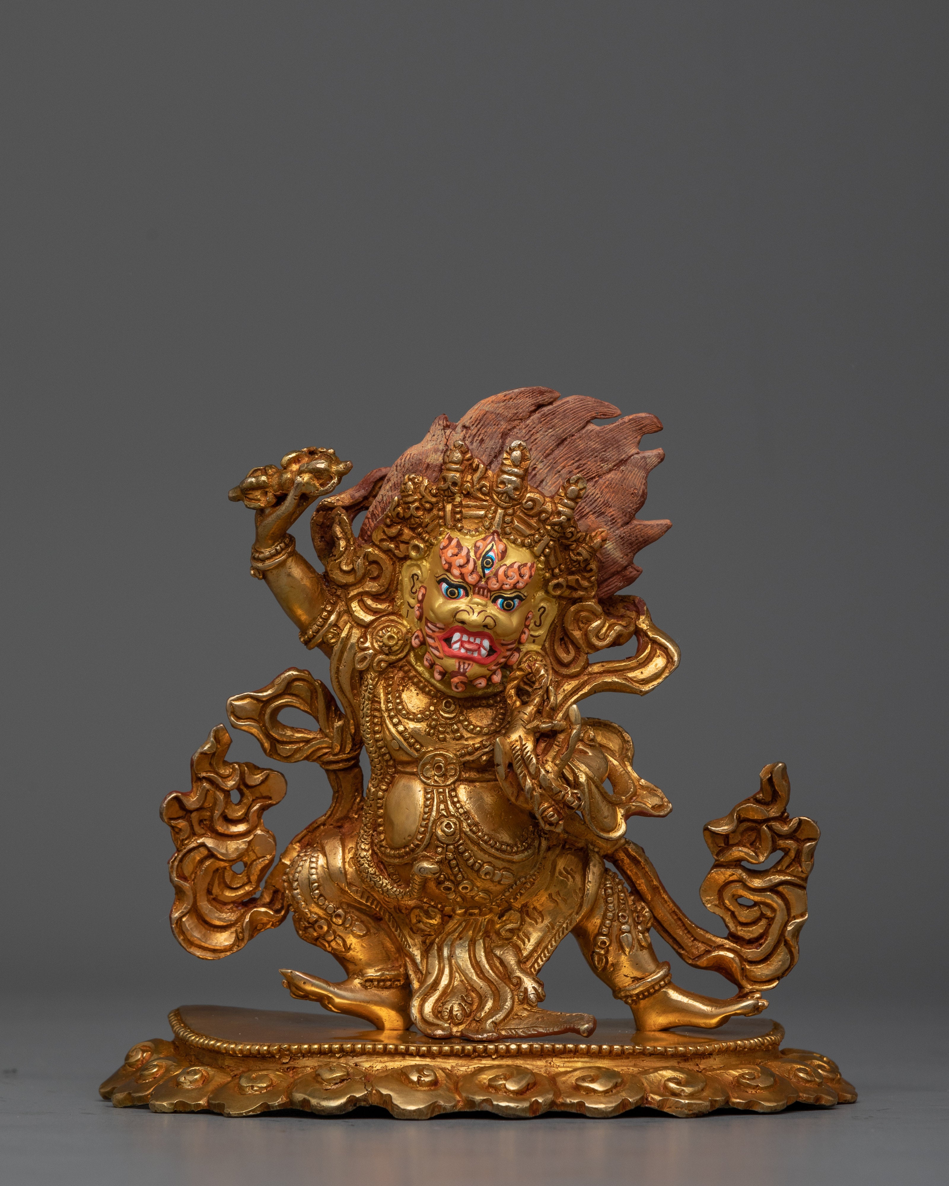 gold-gilded-vajrapani-sculpture