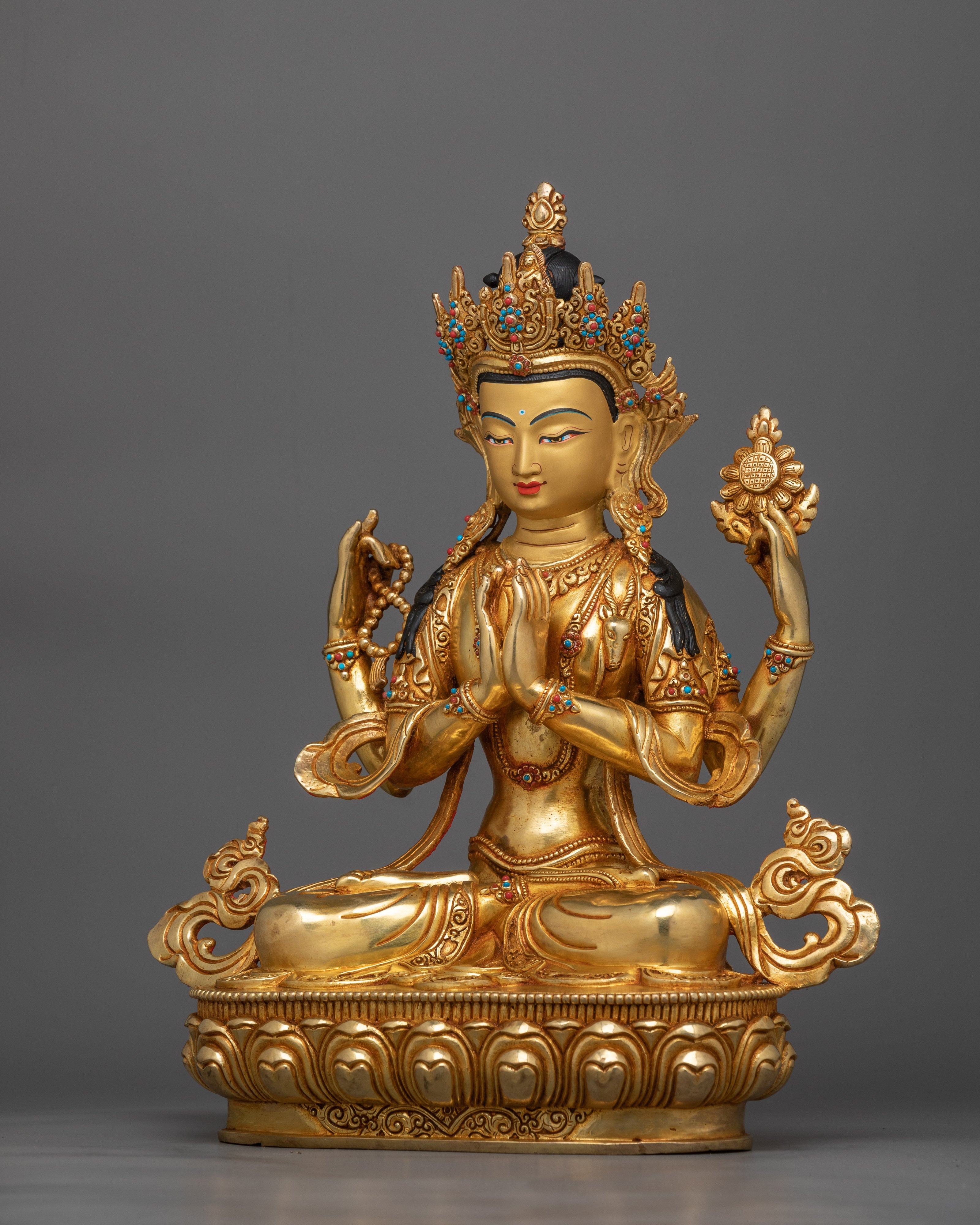 chenrezig-serene-gold-gilded
