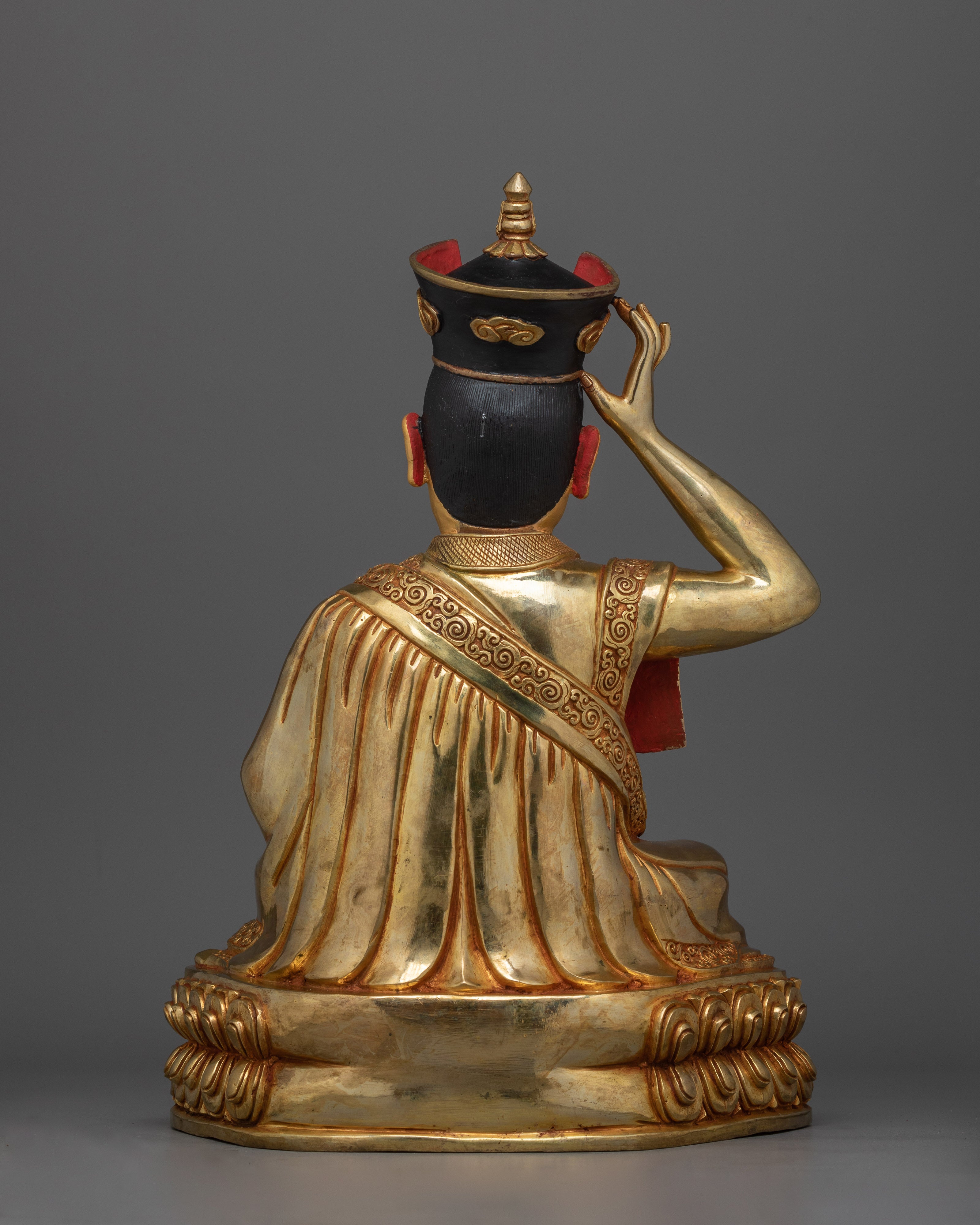 Karmapa 16th Ranjung Rigpe Dorje Statue | Embodiment of Tibetan Wisdom