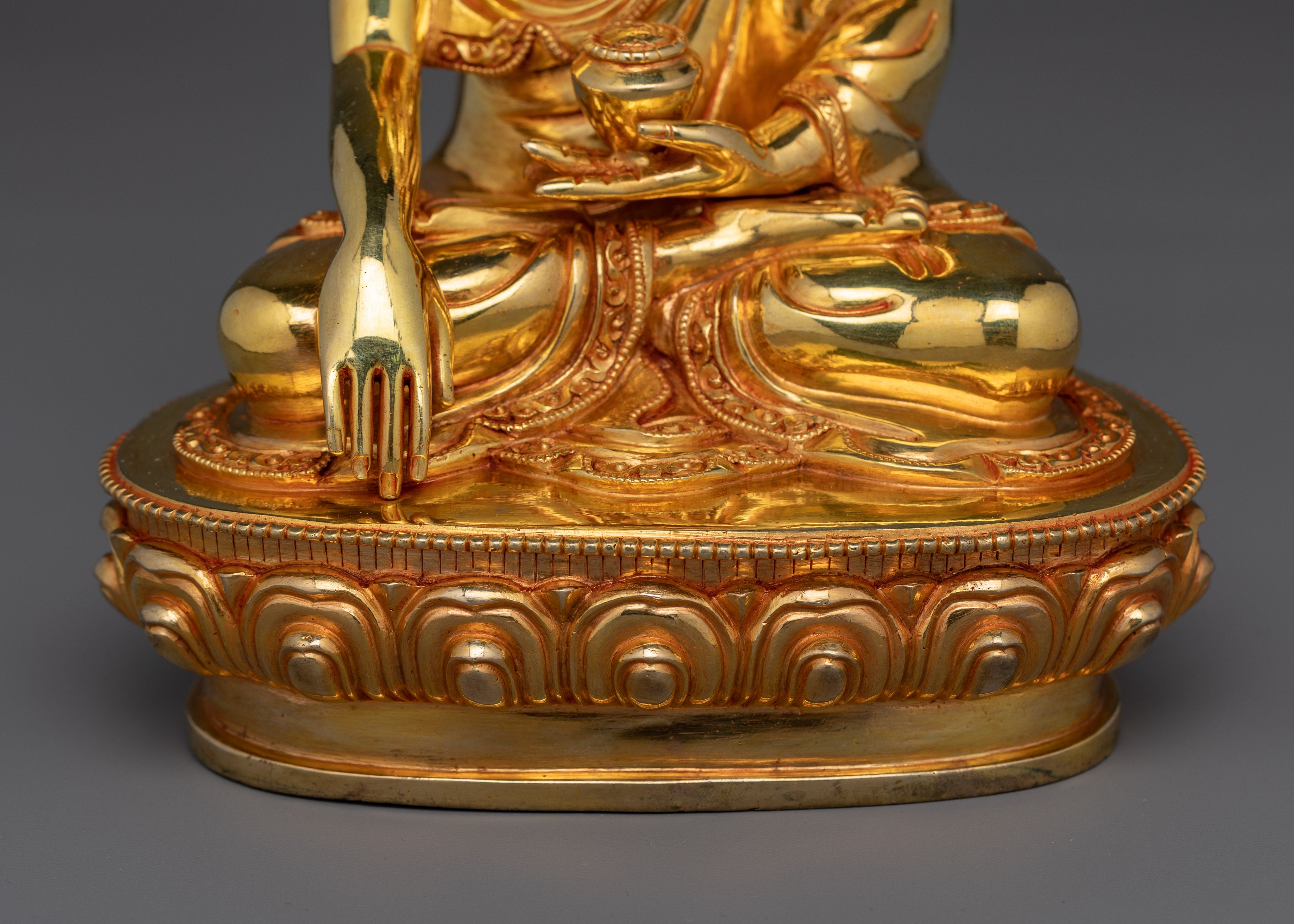 Shakyamuni Buddha Handcrafted Small Statue | Embodiment of Enlightenment and Peace