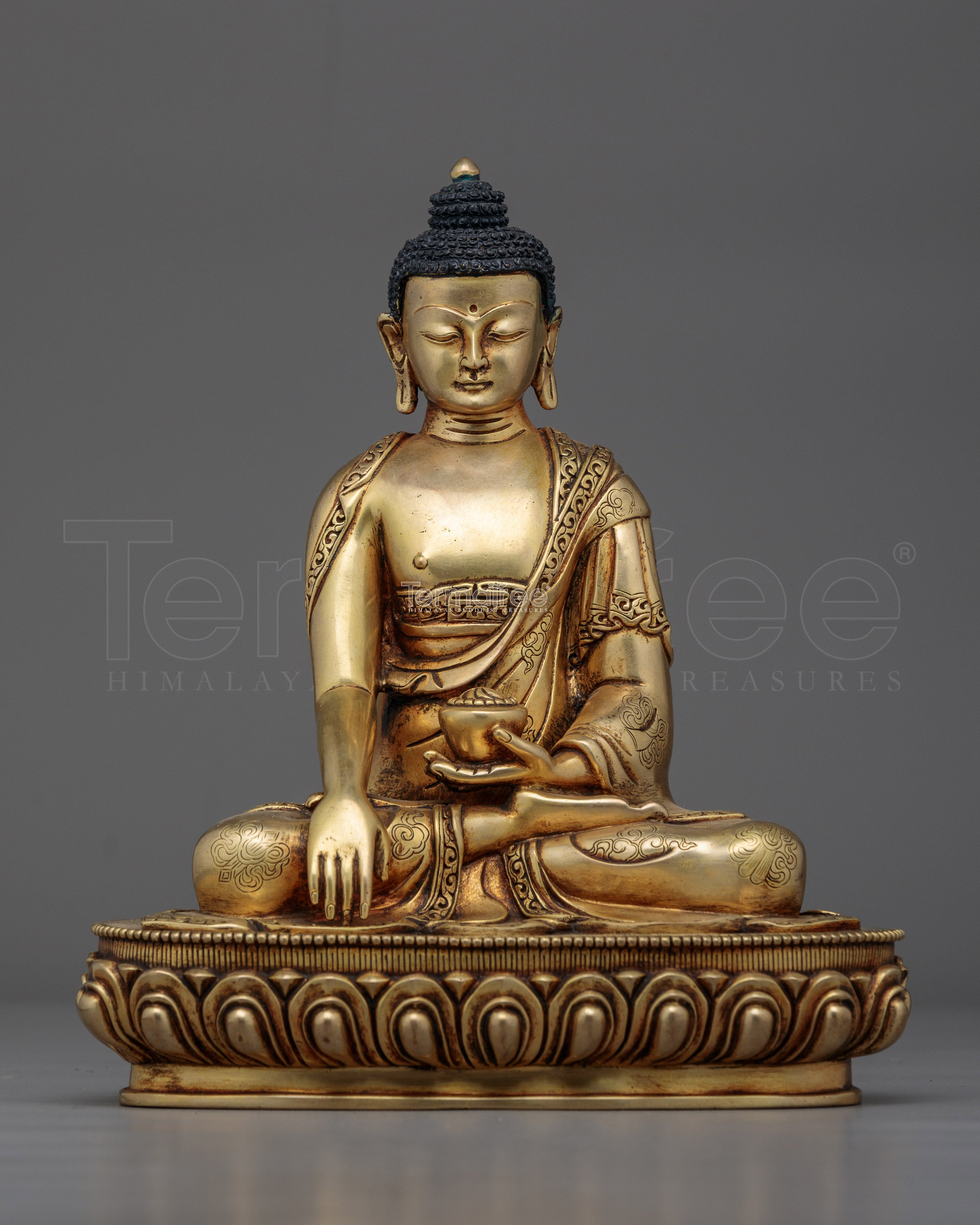 Handmade Shakyamuni Buddha Antique Touch Statue | Embodiment of Enlightenment and Serenity