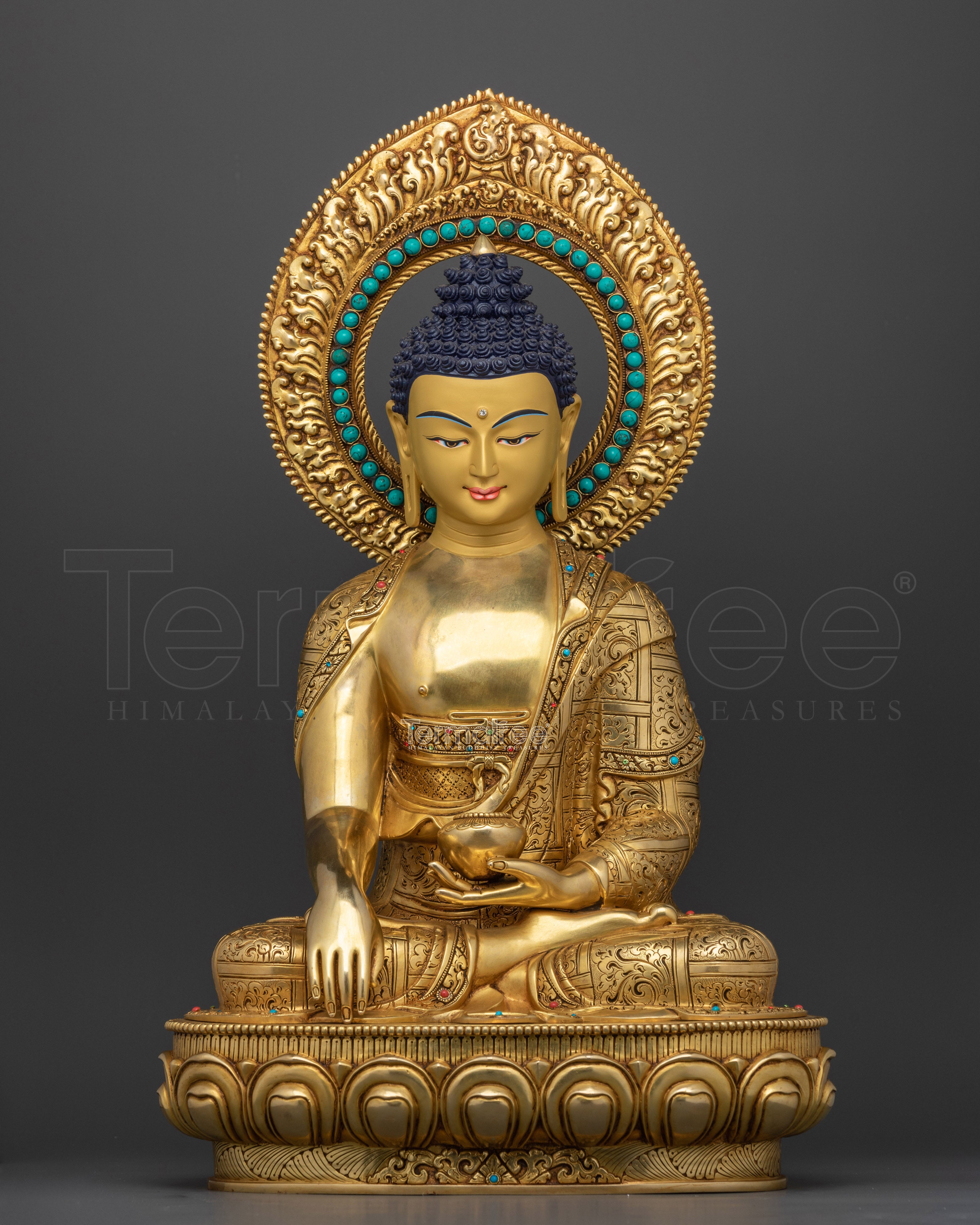 Shakyamuni Sacred Statue | A Divine Embodiment of Enlightenment