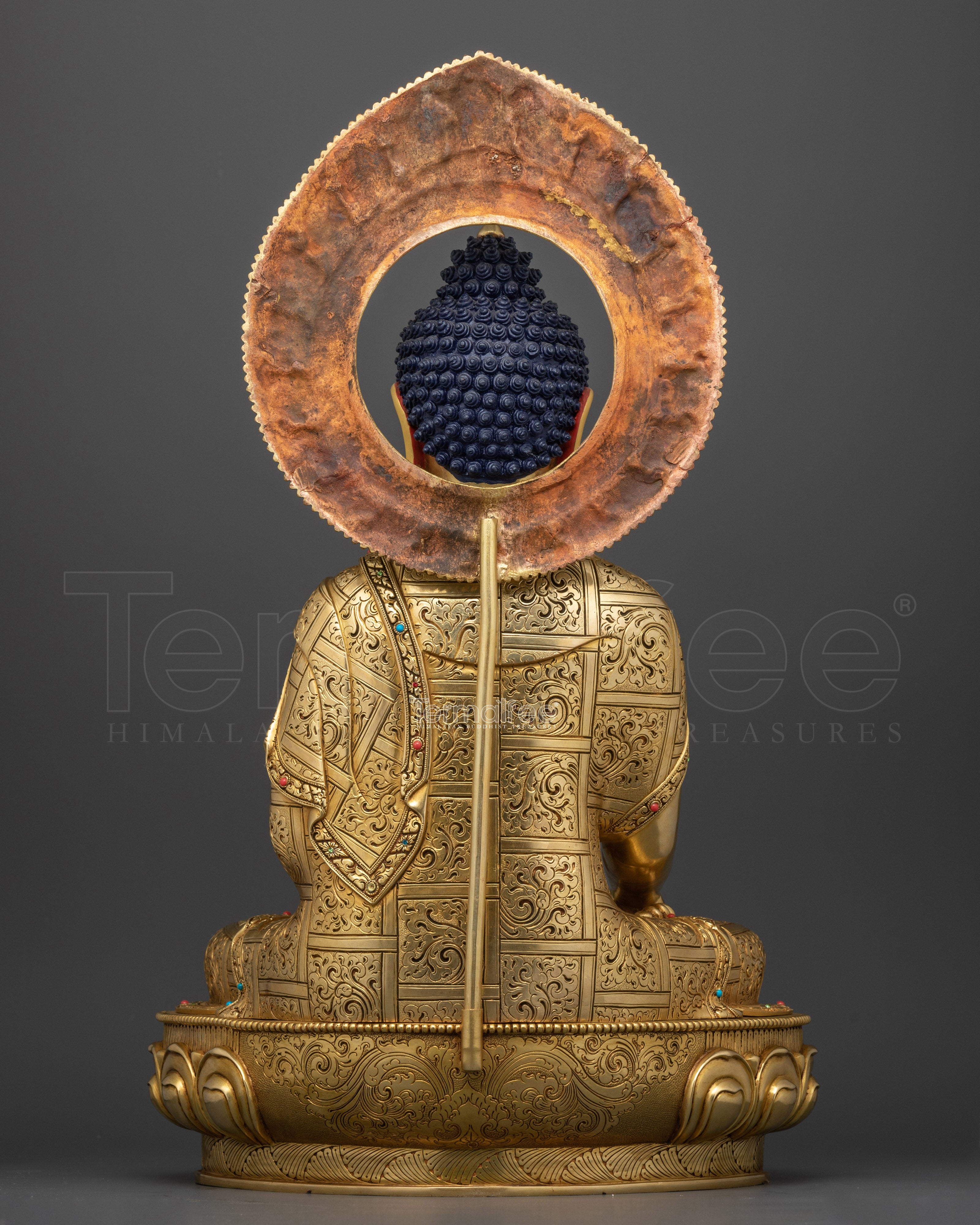 Shakyamuni Sacred Statue | A Divine Embodiment of Enlightenment