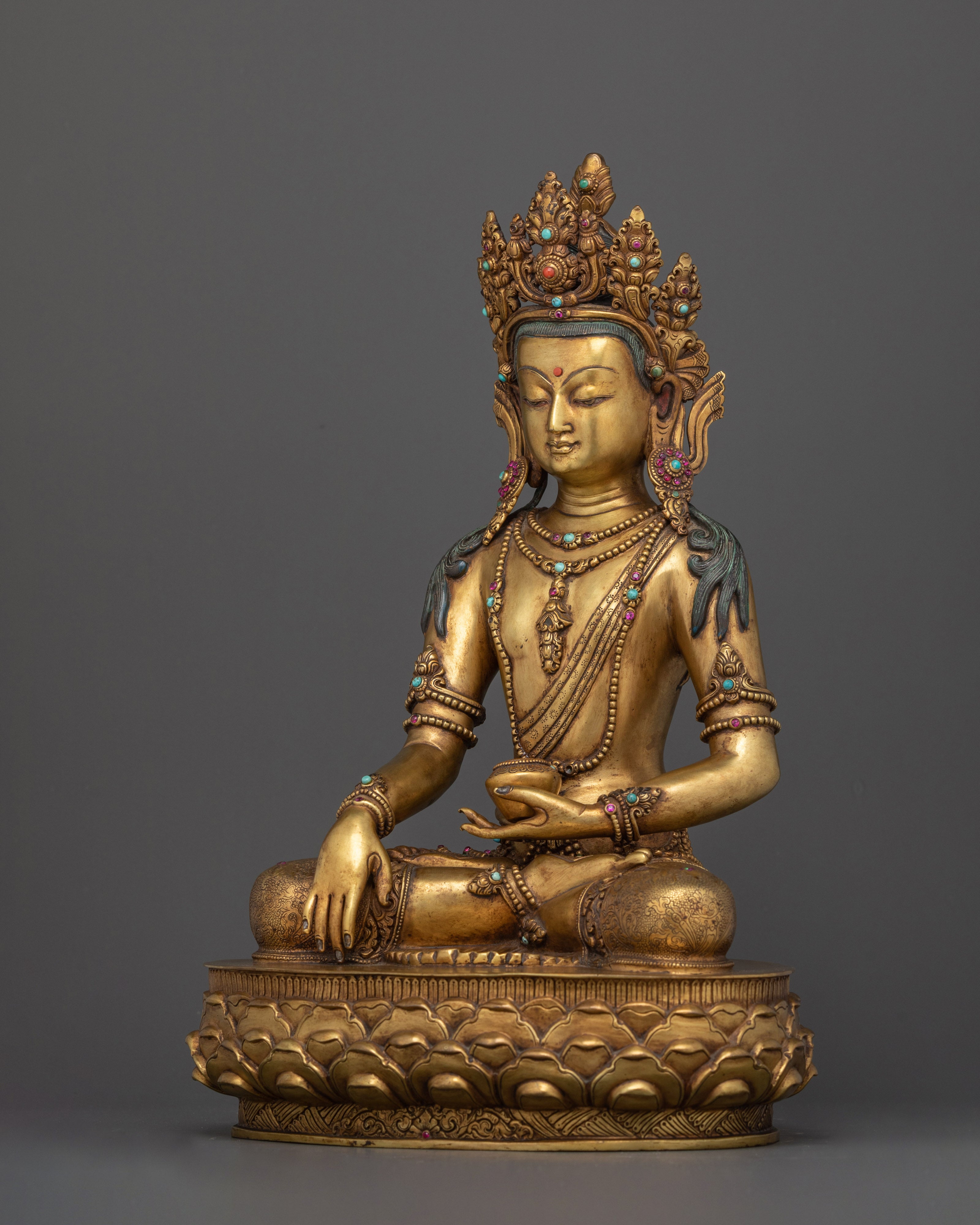 The Enlightened One in Majestic Form | Shakyamuni Buddha Statue