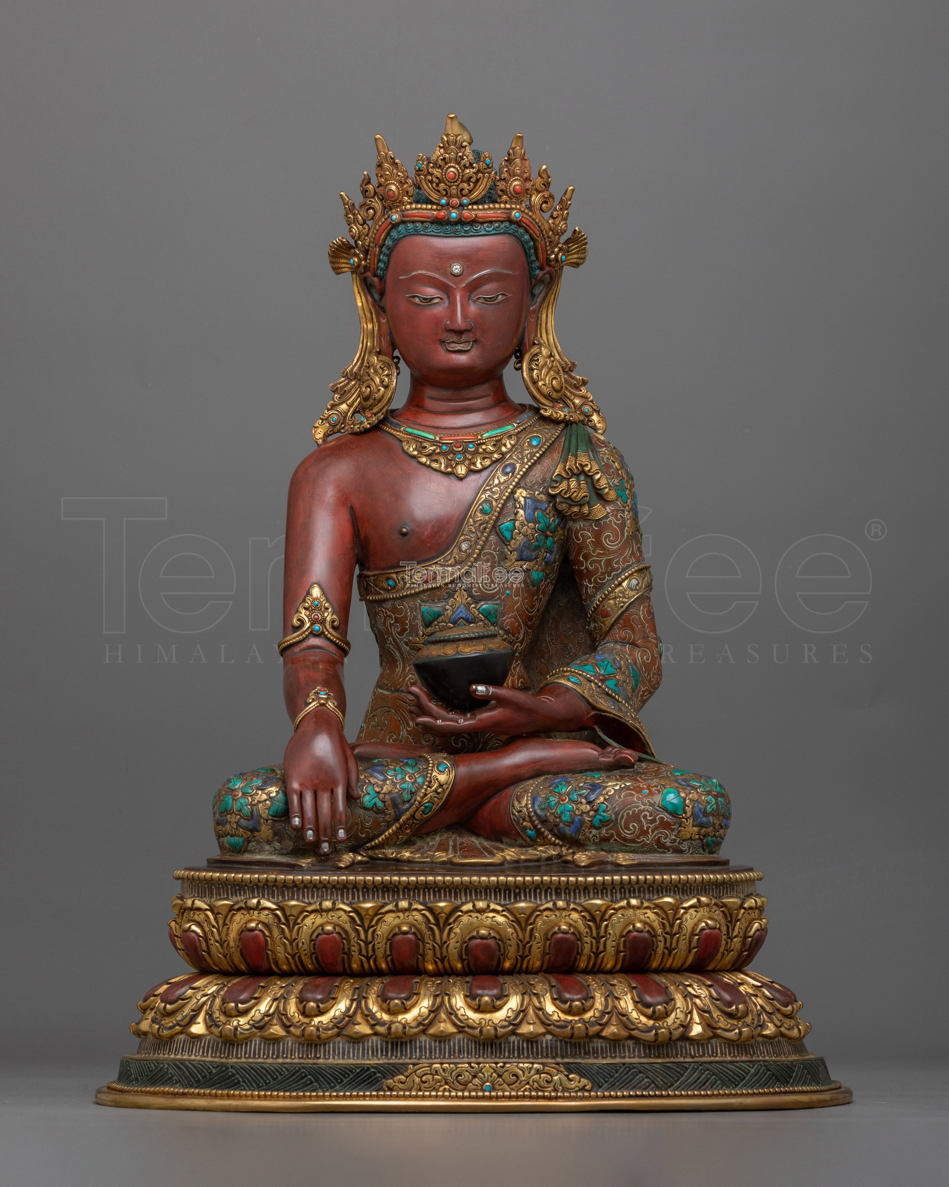 Shakyamuni Buddha Statue with Crown | Regal Symbol of Enlightenment