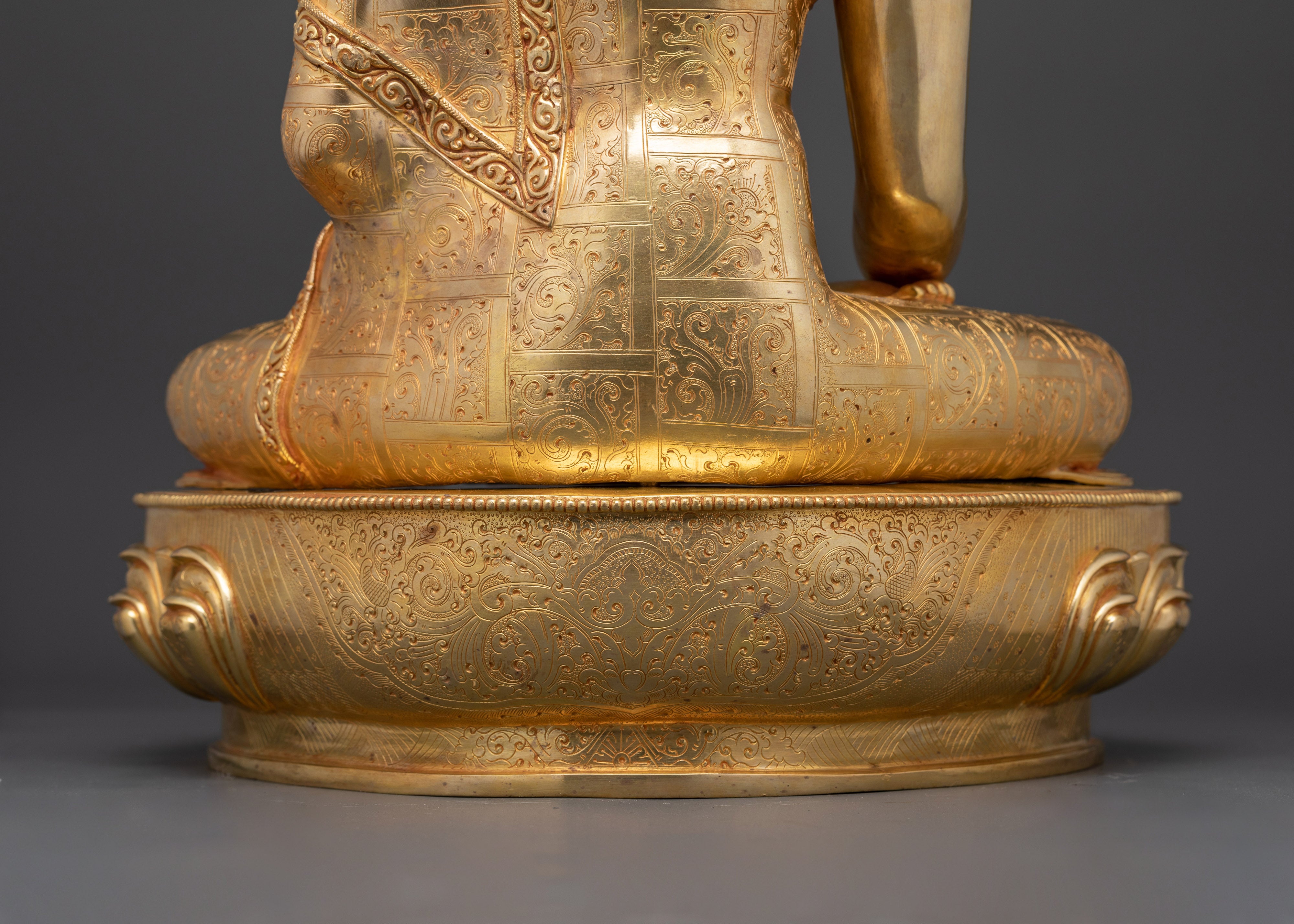Gold gilded Shakyamuni Buddha statue| Enlightenment and Peace