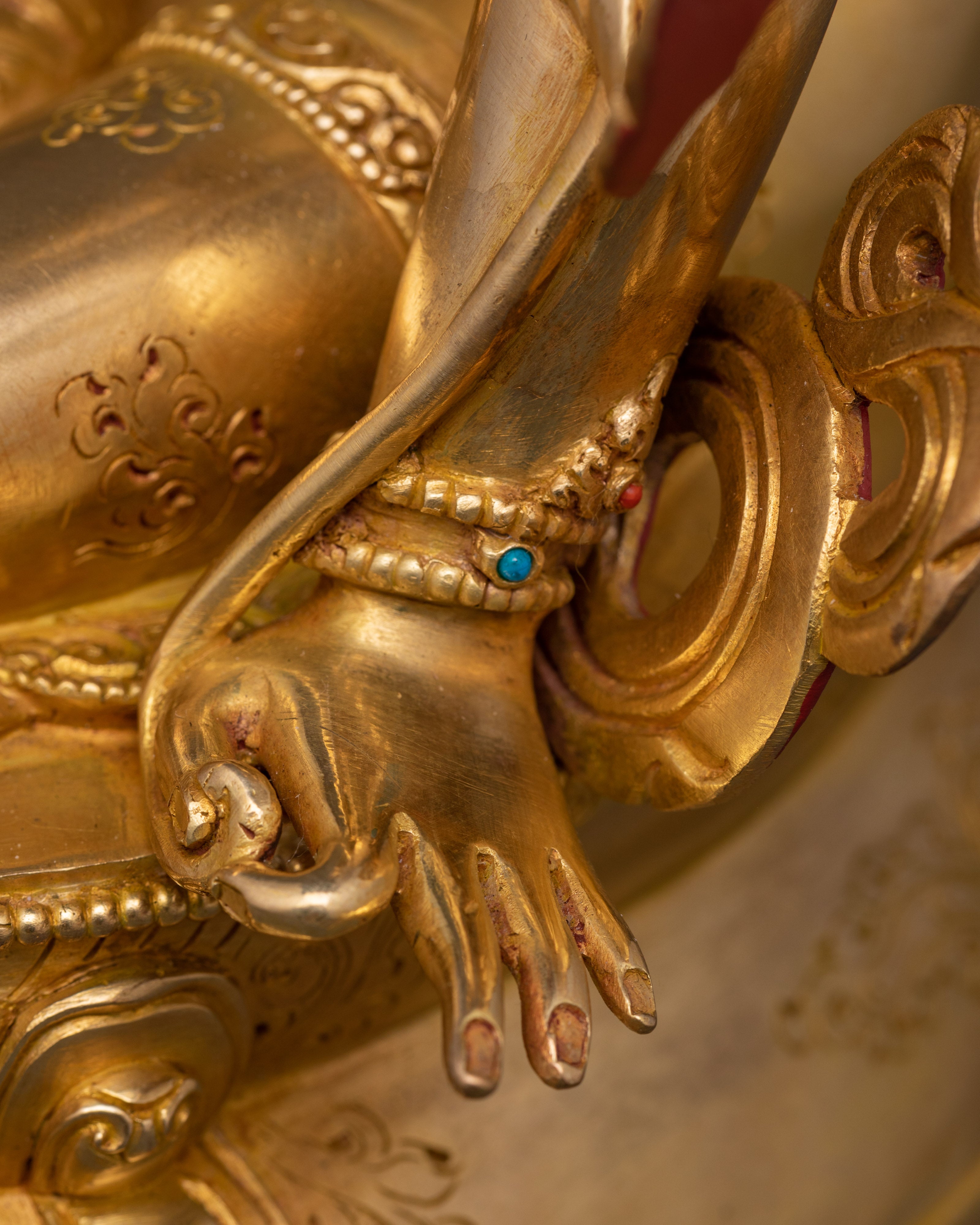 Statue of Simhanada Chenrezig | Handcrafted Tibetan Art