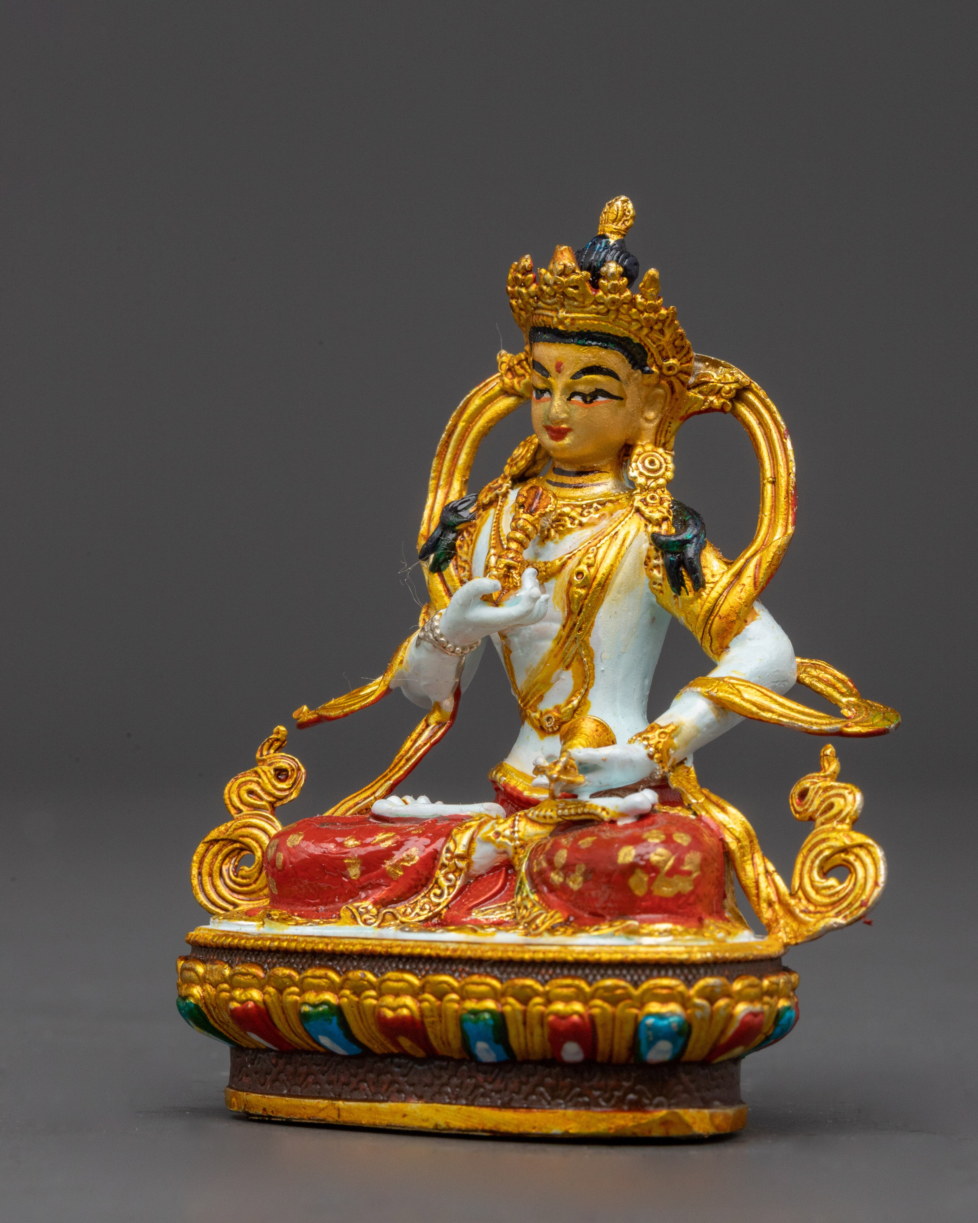 vajrasattva-holding-upright-vajra