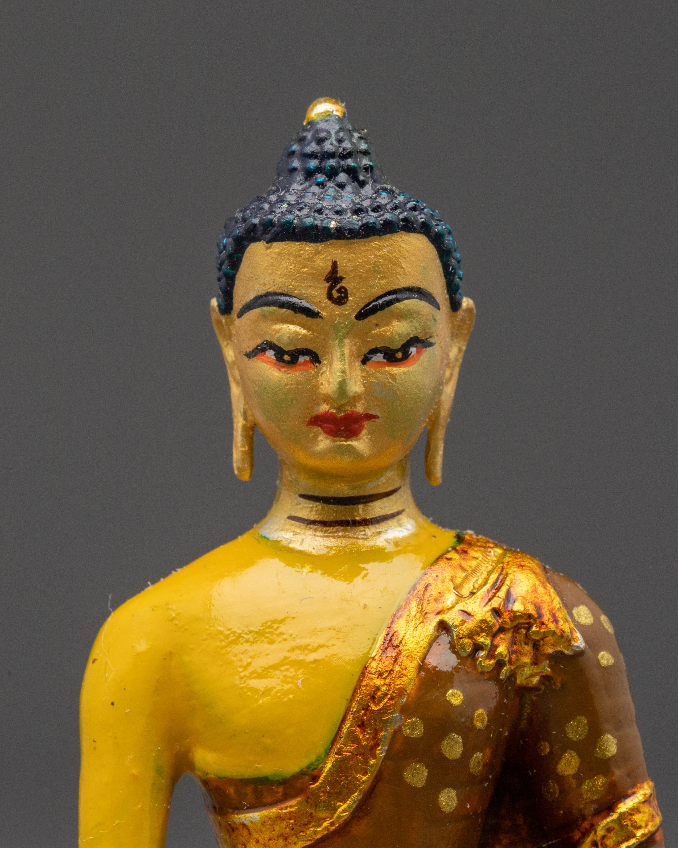 shakyamuni-buddha-in-earth-touching-mudra