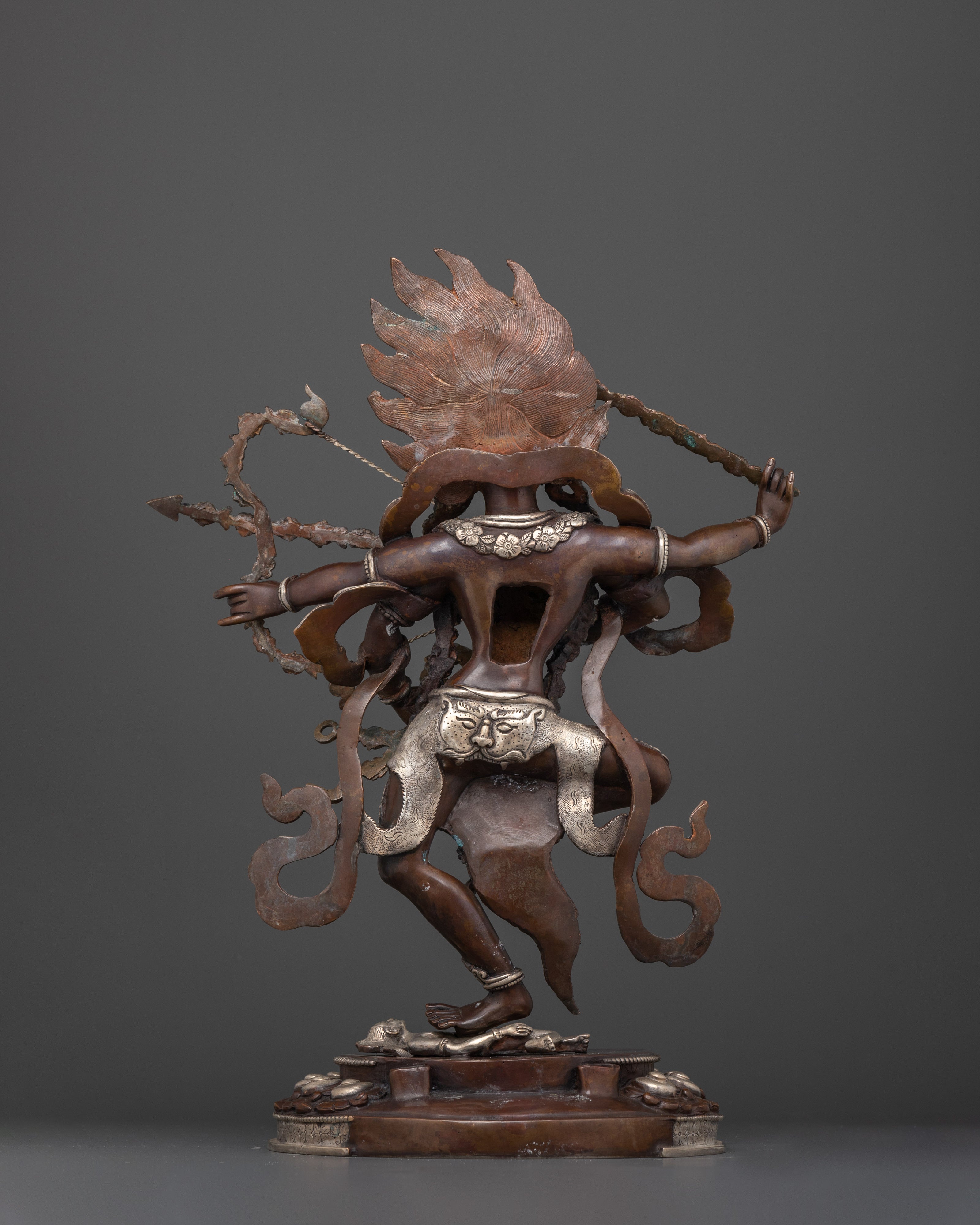 Nepalese Made Dakini Kurukulla Figure | A Divine Embodiment of Enchantment and Power