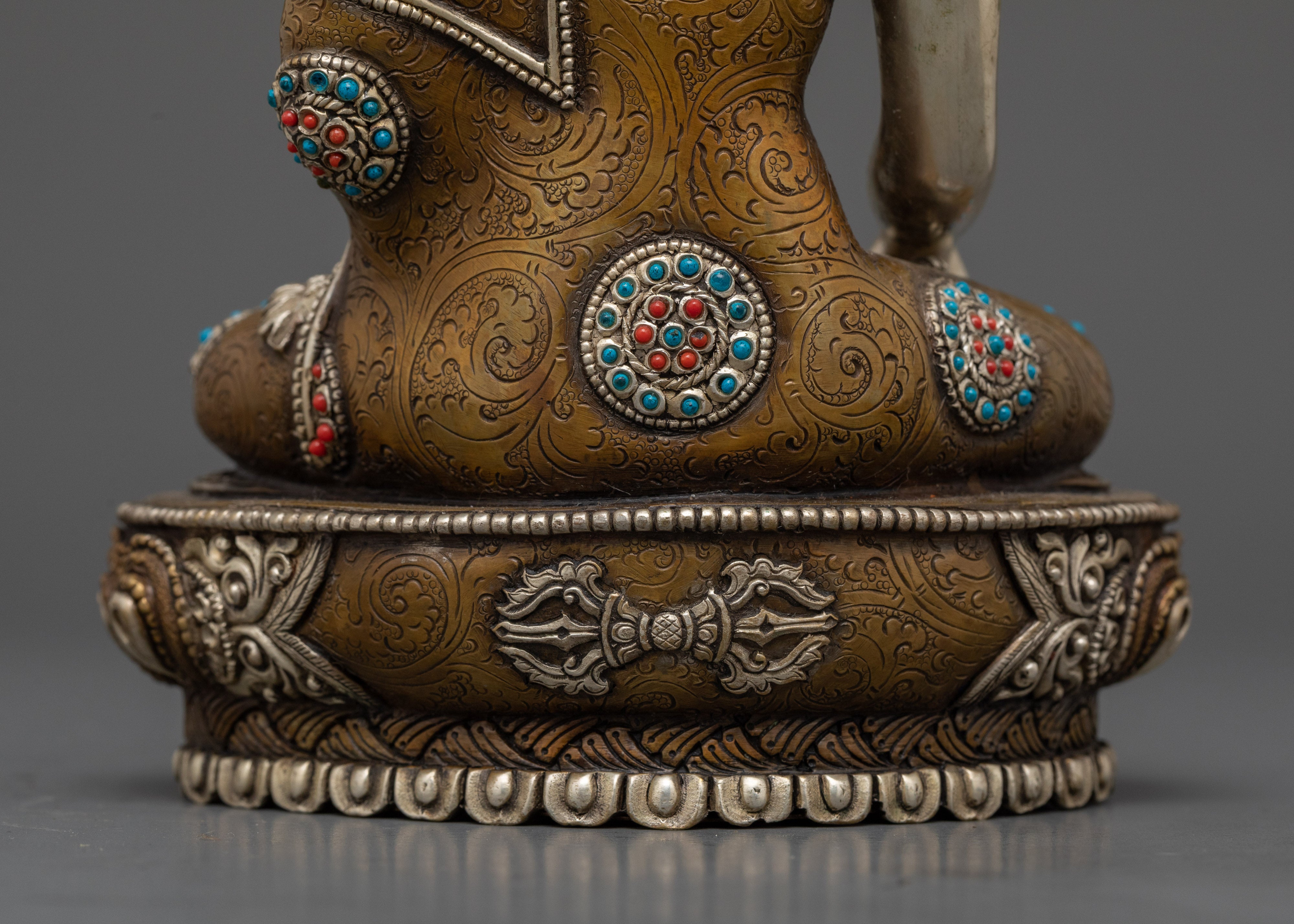 Silver Plated Shakyamuni Buddha Statue | Buddhism Founder