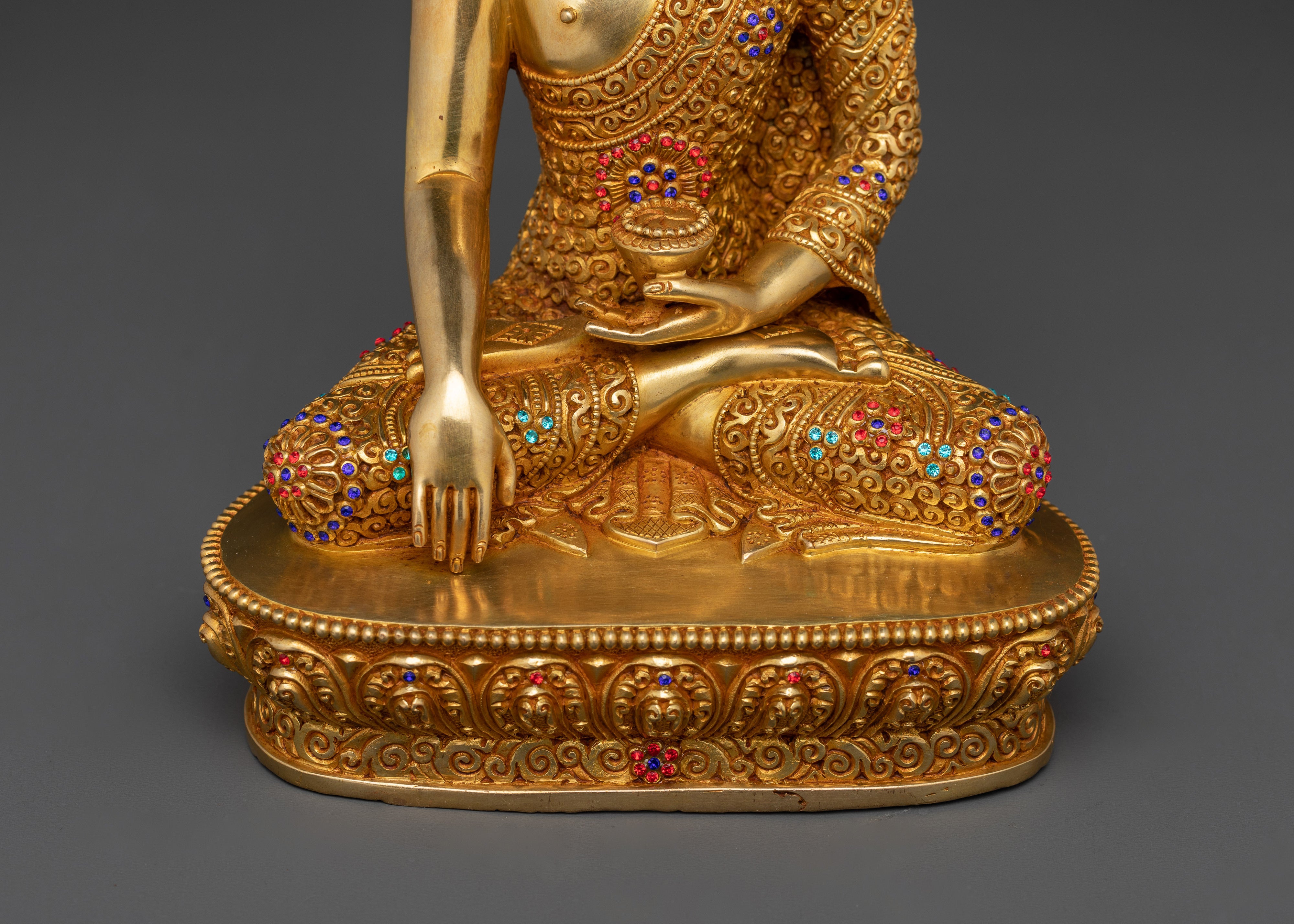 Shakyamuni Founder of Buddhism | Siddhartha Gautam Buddha