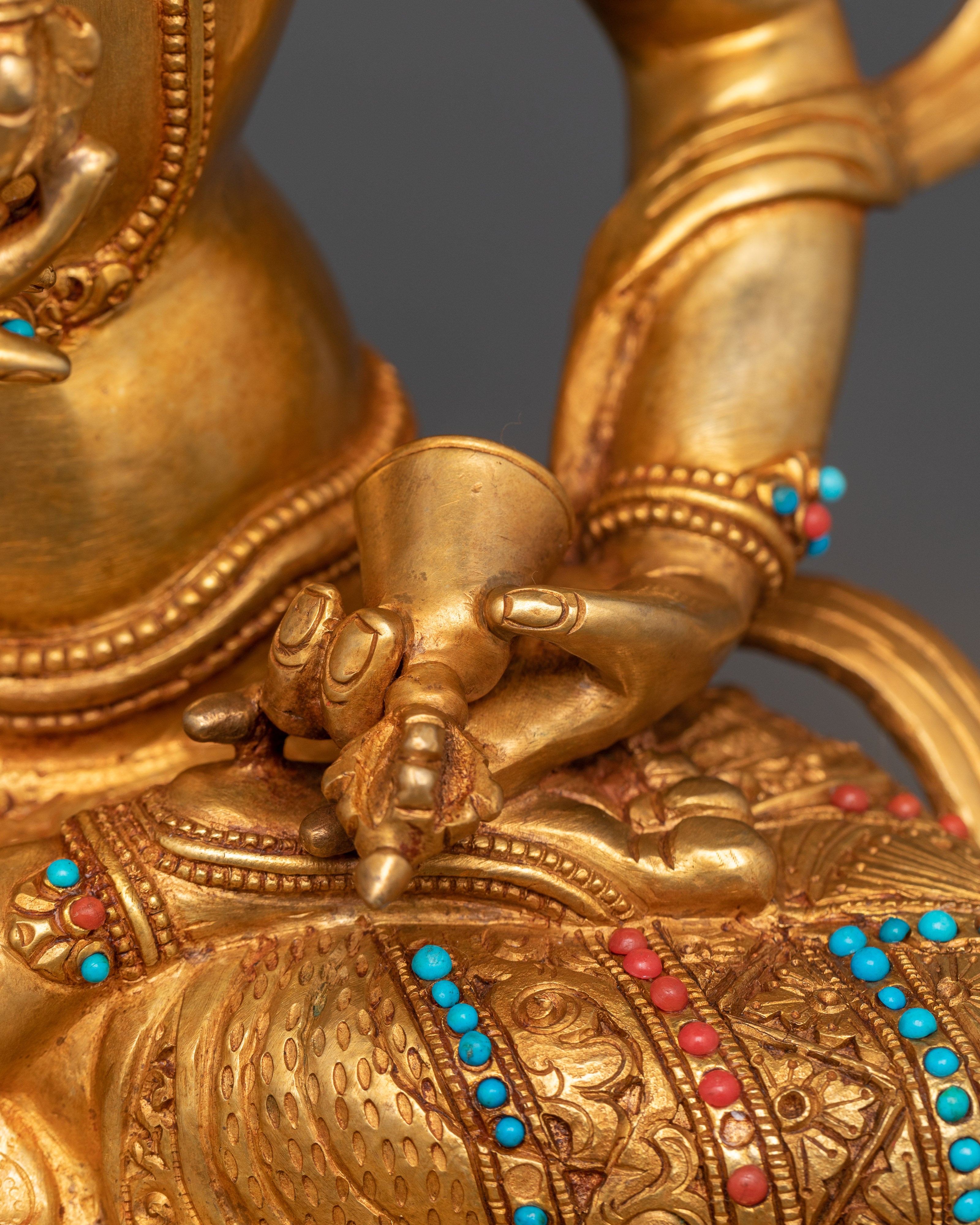 Gambar Arca Buddha Vajrasattva | 24K Gold Gilded Tibetan Sculpture