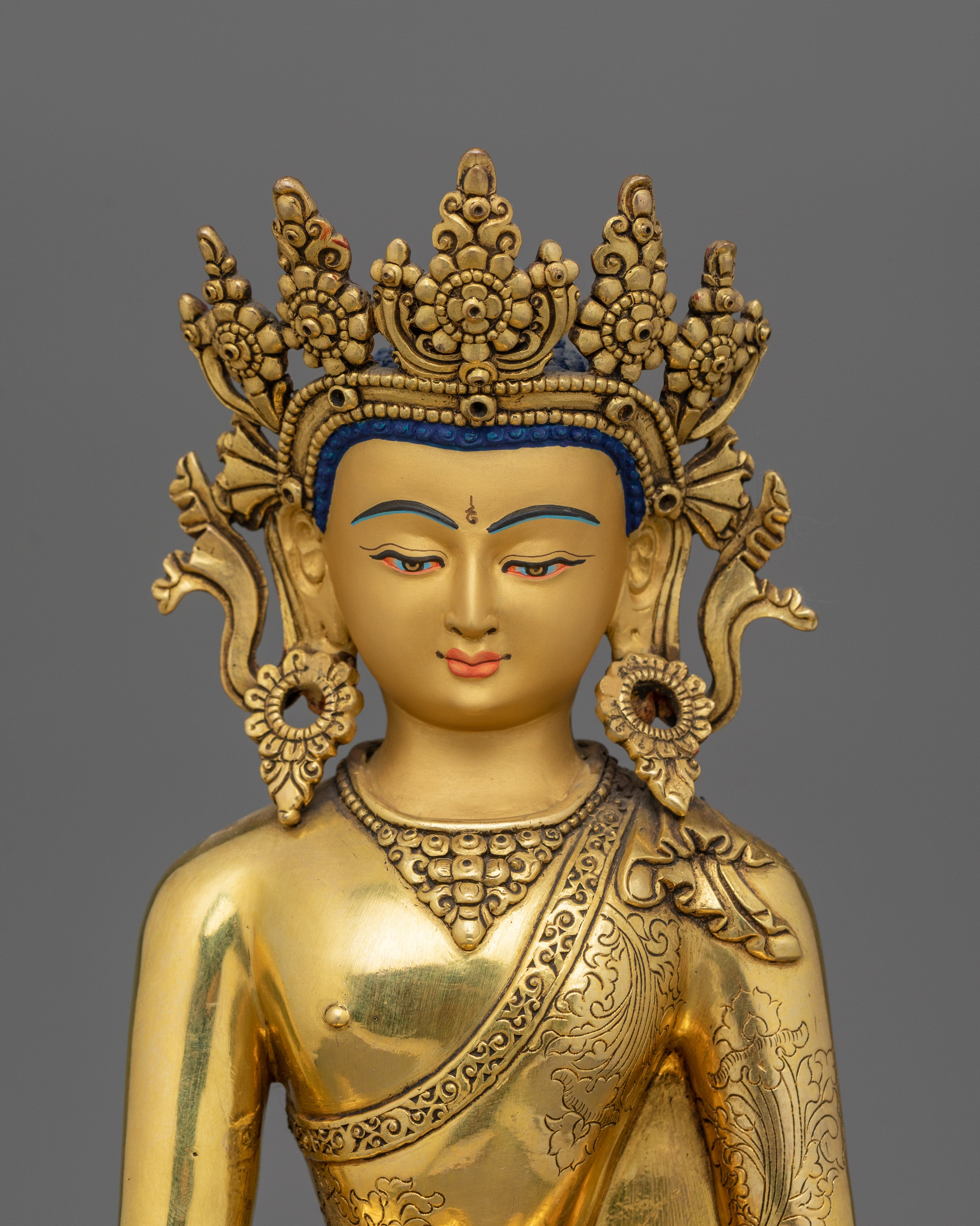 Traditionally Handcarved Lord Buddha Shakyamuni Statue | Master of Wisdom and Compassion