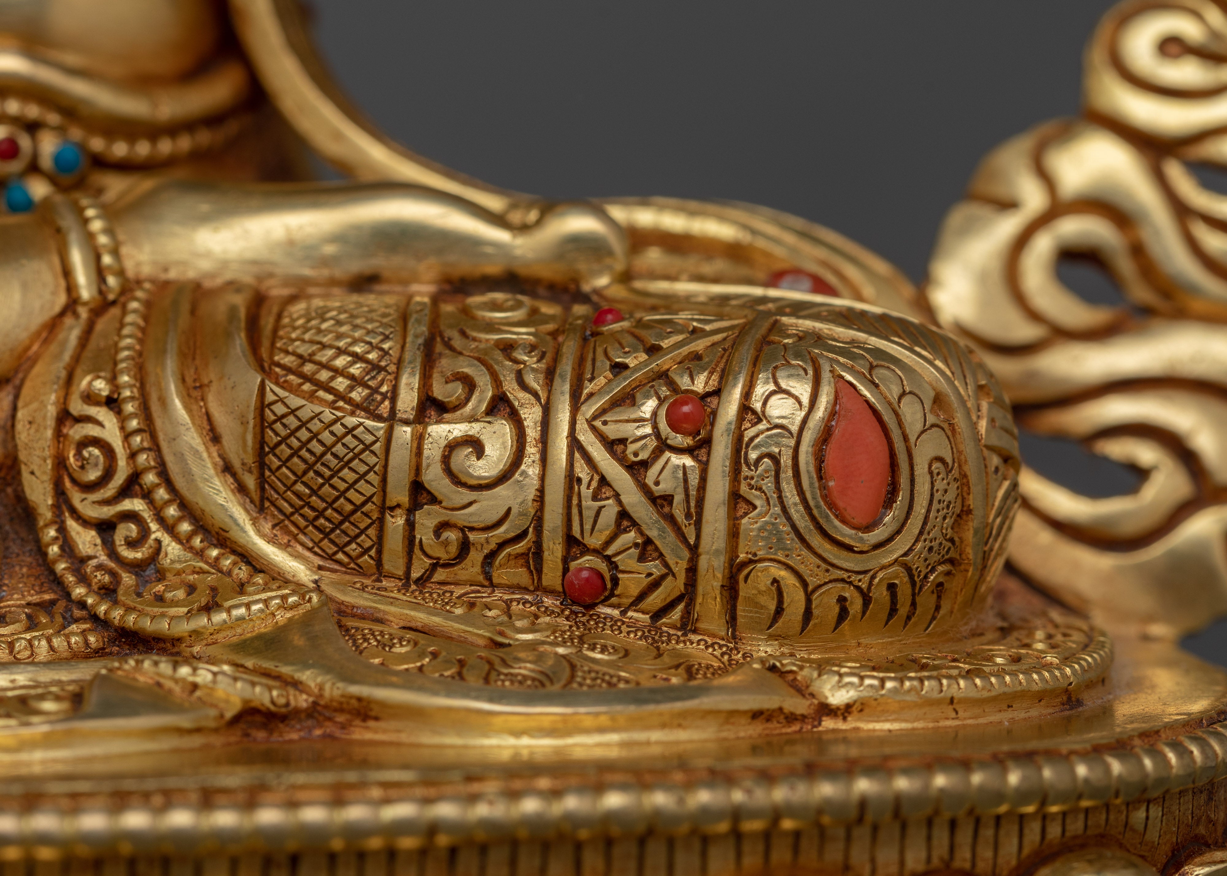 Chenrezig Dharma Buddha Statue | Embodiment of Compassion and Wisdom