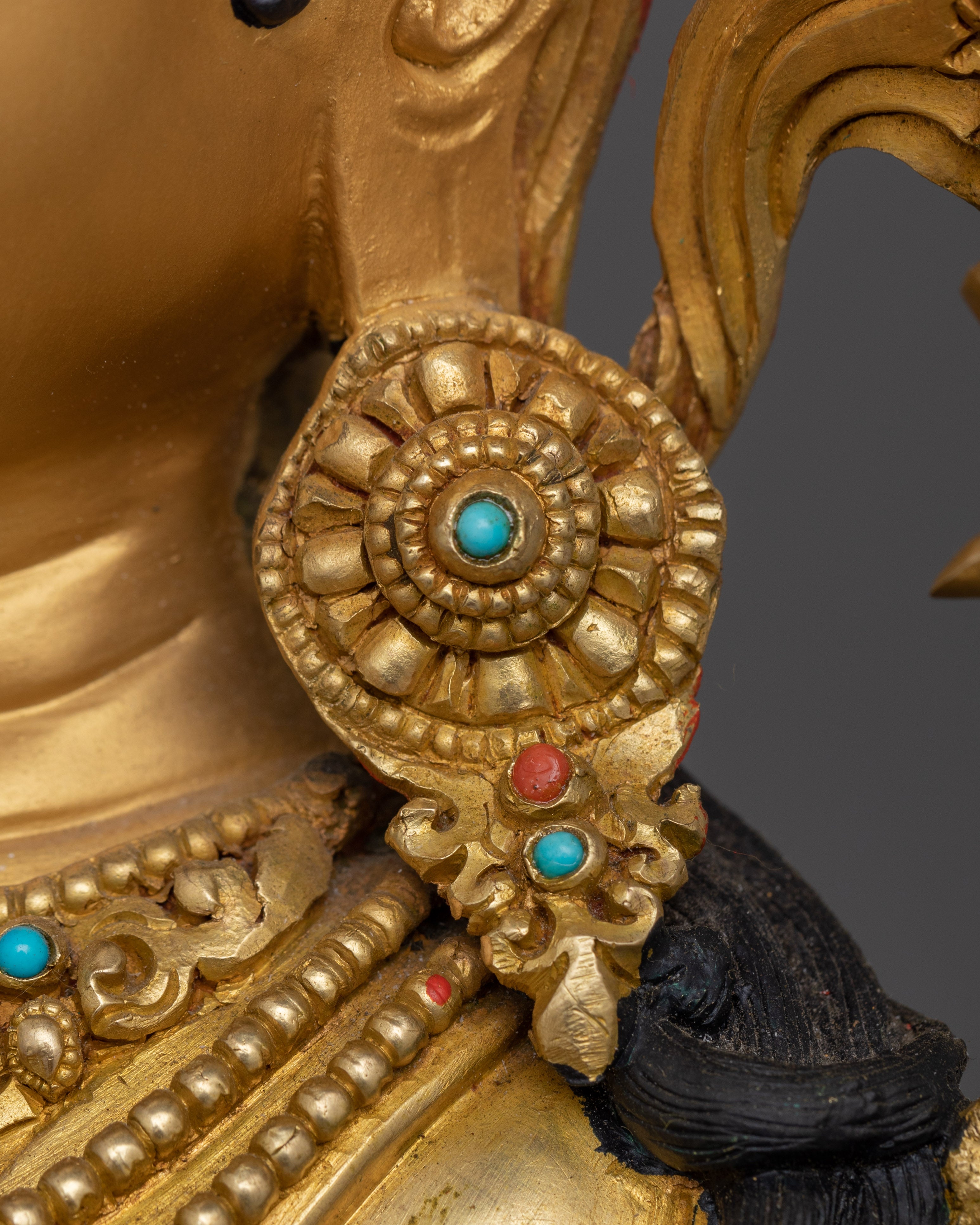 Green Tara Gold Gilded compassionate deity | Bodhisattva of Compassion, protection Deity