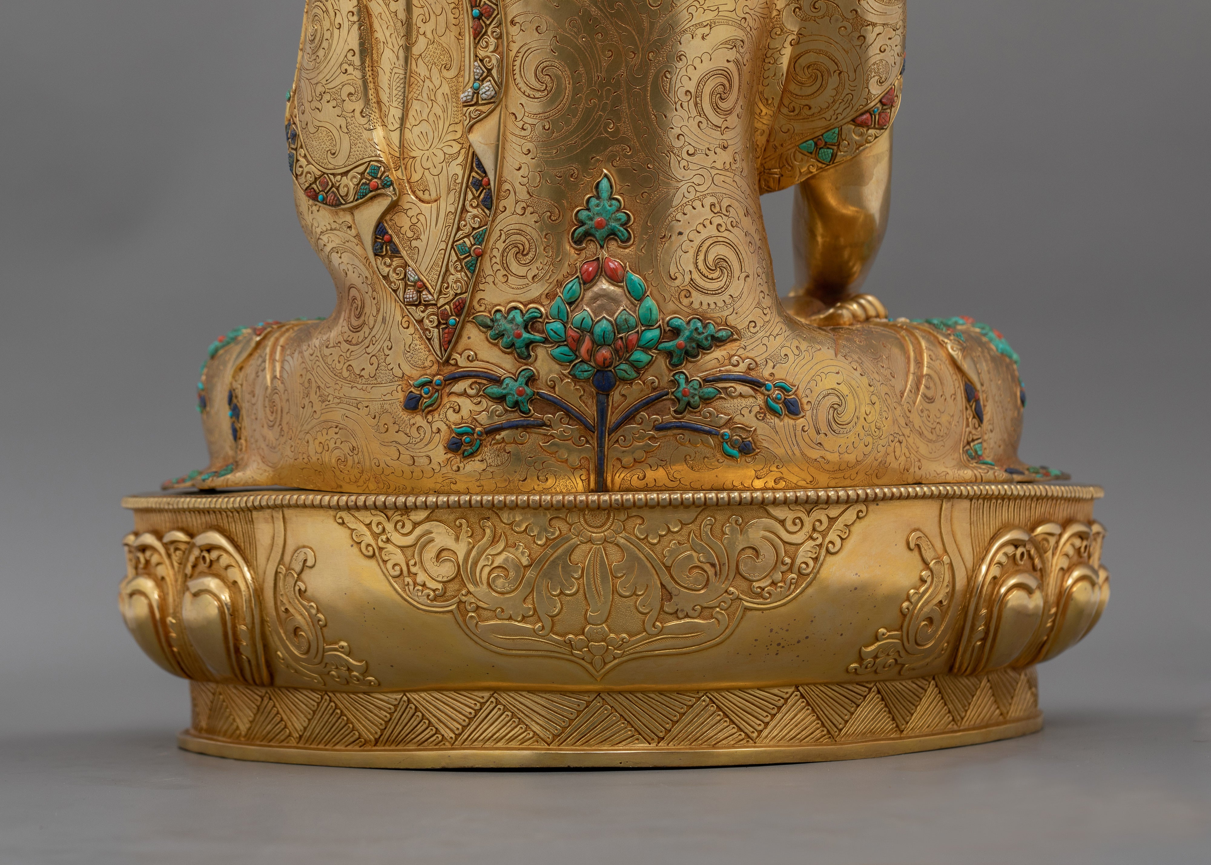 Shakyamuni Buddha with Ananda and Kashyapa | Symbol of Teaching and Compassion