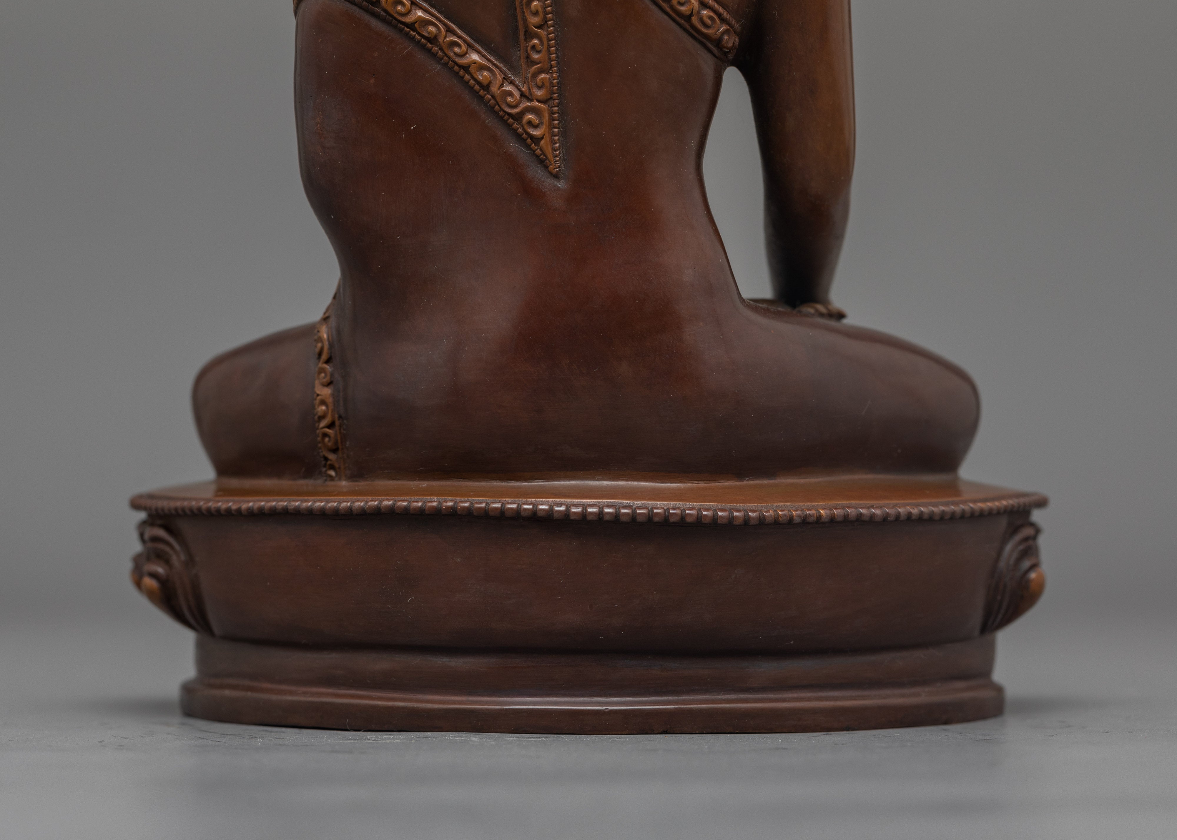 Shakyamuni Dharma Buddha Statue in Oxidized Copper | Enlightened Artwork