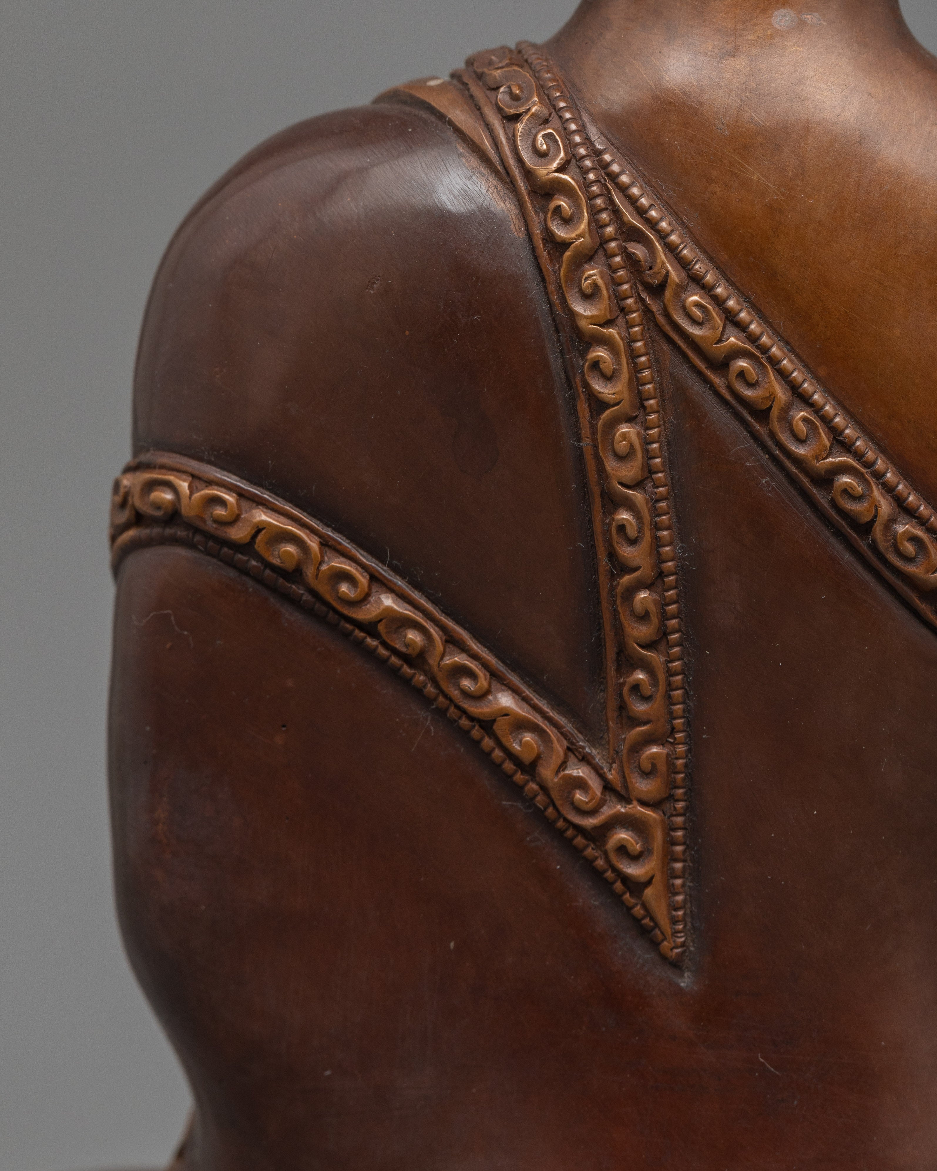 Shakyamuni Dharma Buddha Statue in Oxidized Copper | Enlightened Artwork