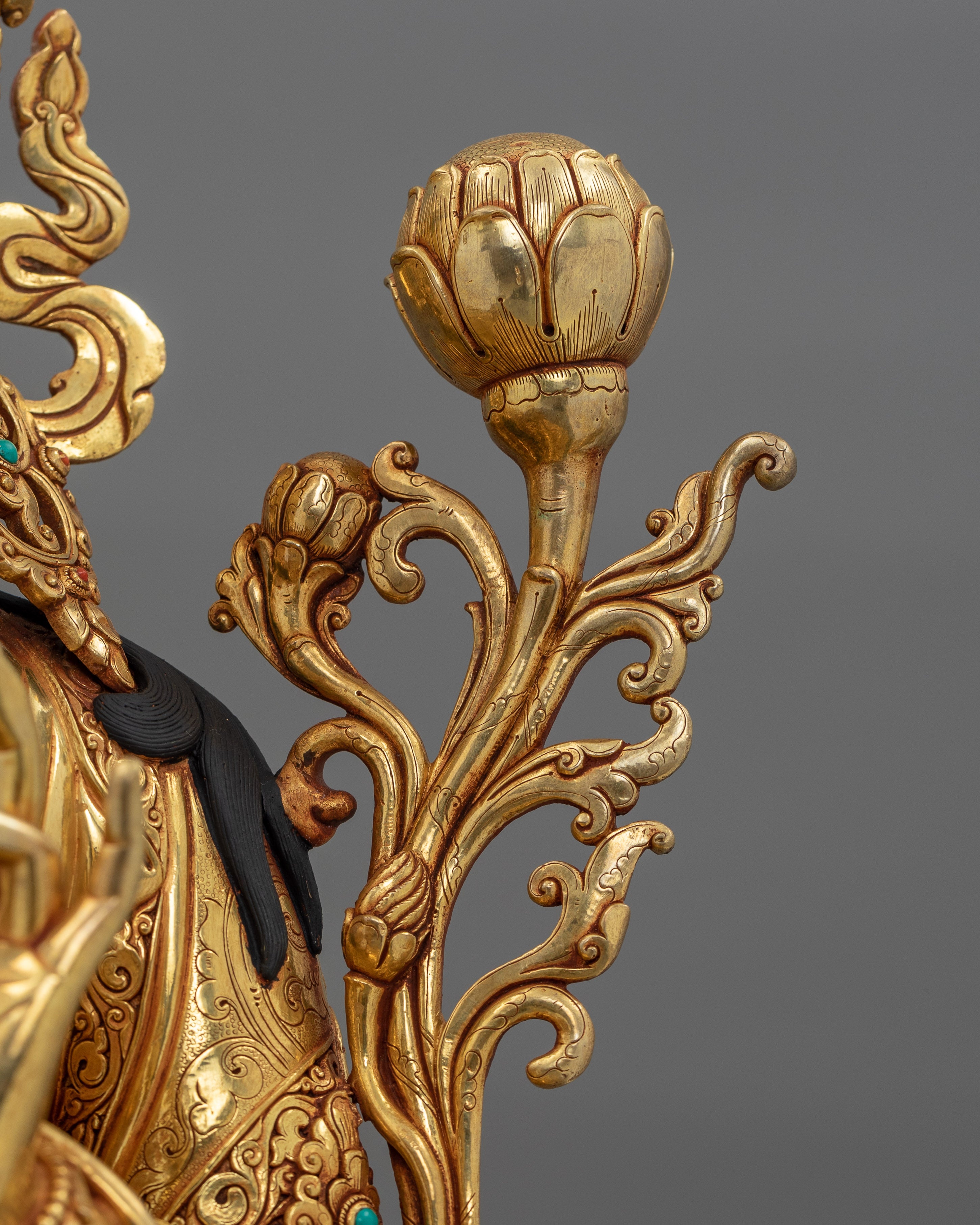 Enlightened Female Buddha Sculpture | 24K Gold Gilded Statue