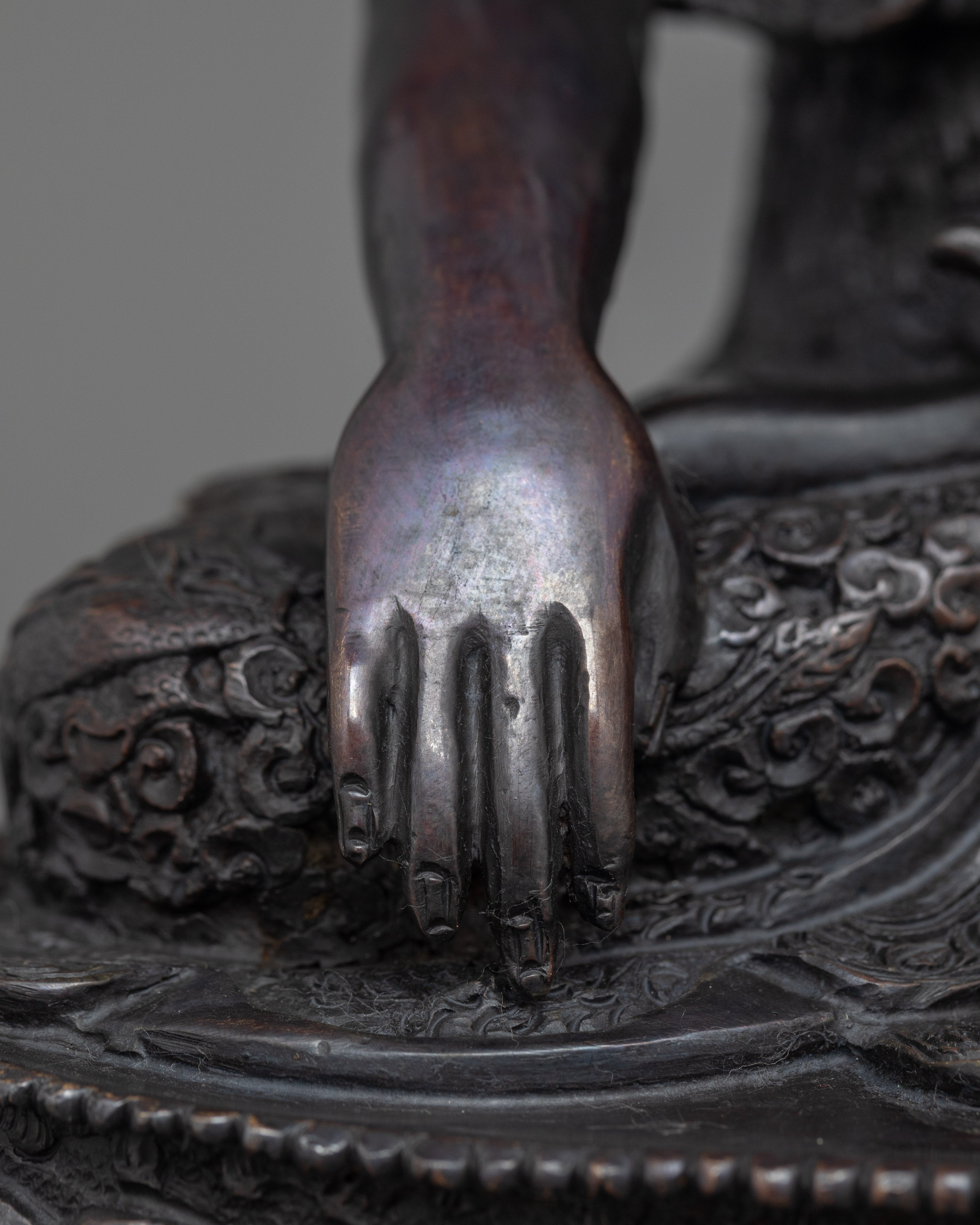 Shakyamuni Buddha in Bhumisparsha Mudra | Symbol of Enlightenment