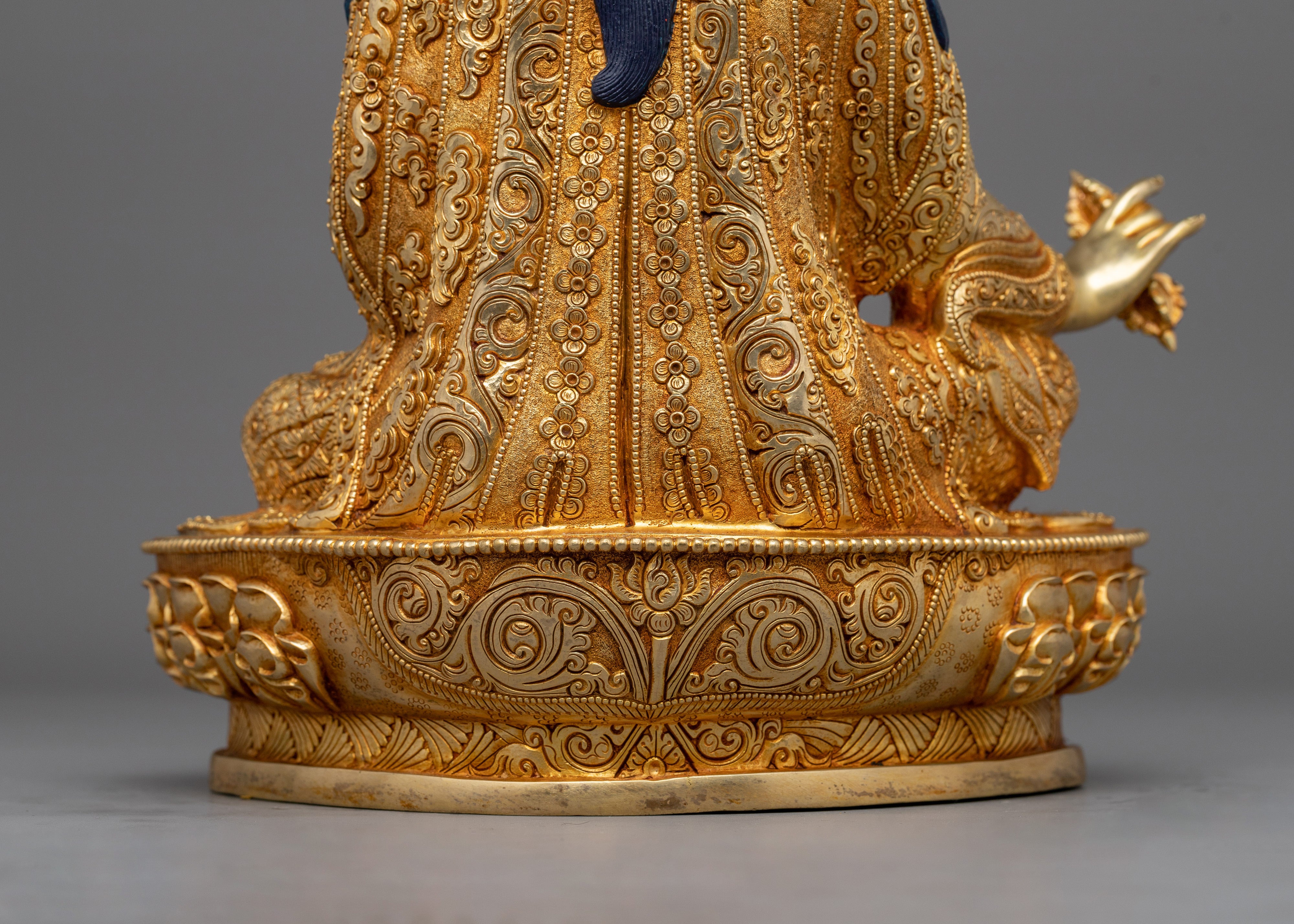 Guru Rinpoche Vajrayana Master Statue | The Eternal Protector of the Buddha’s Teachings
