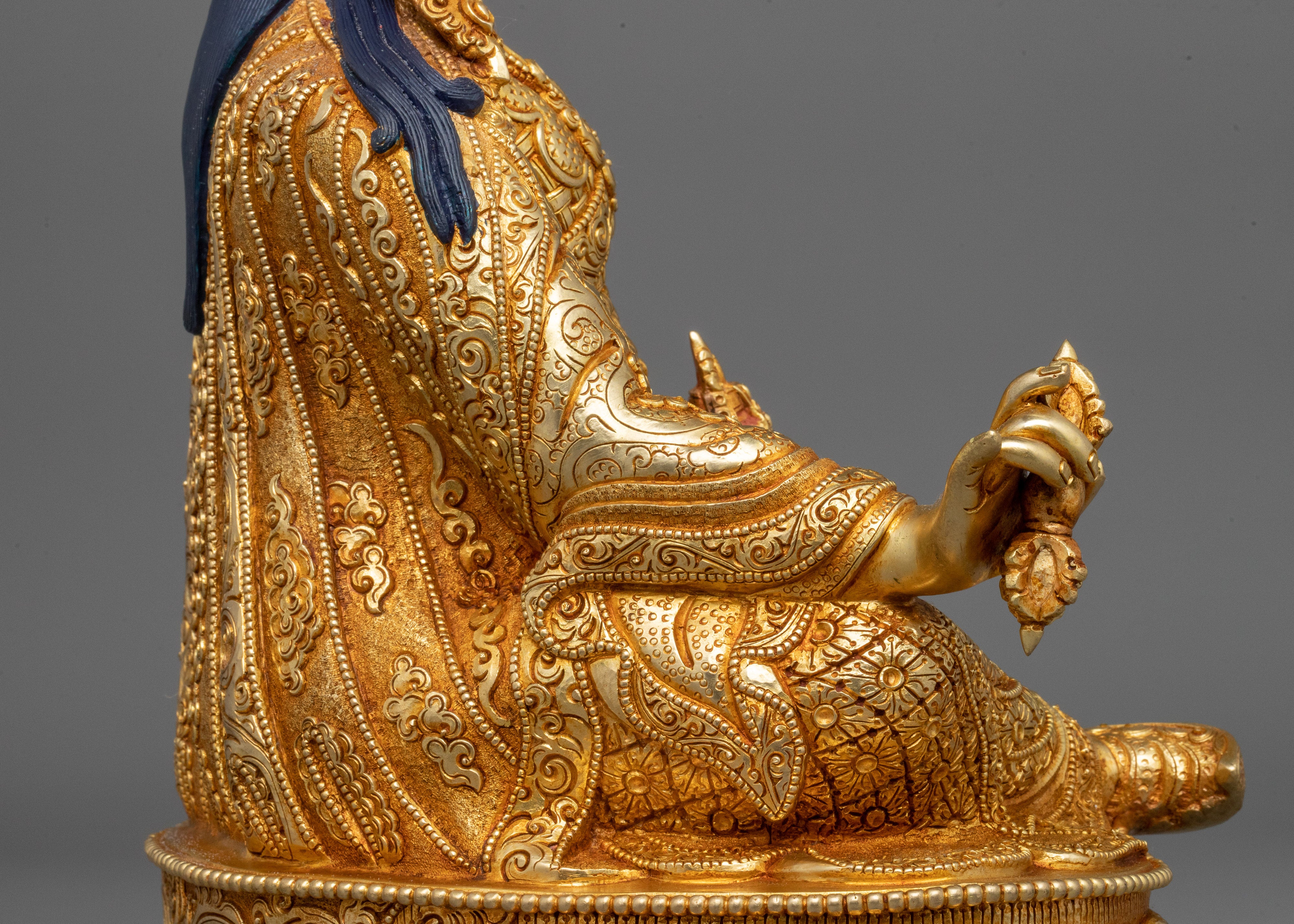 Guru Rinpoche Vajrayana Master Statue | The Eternal Protector of the Buddha’s Teachings