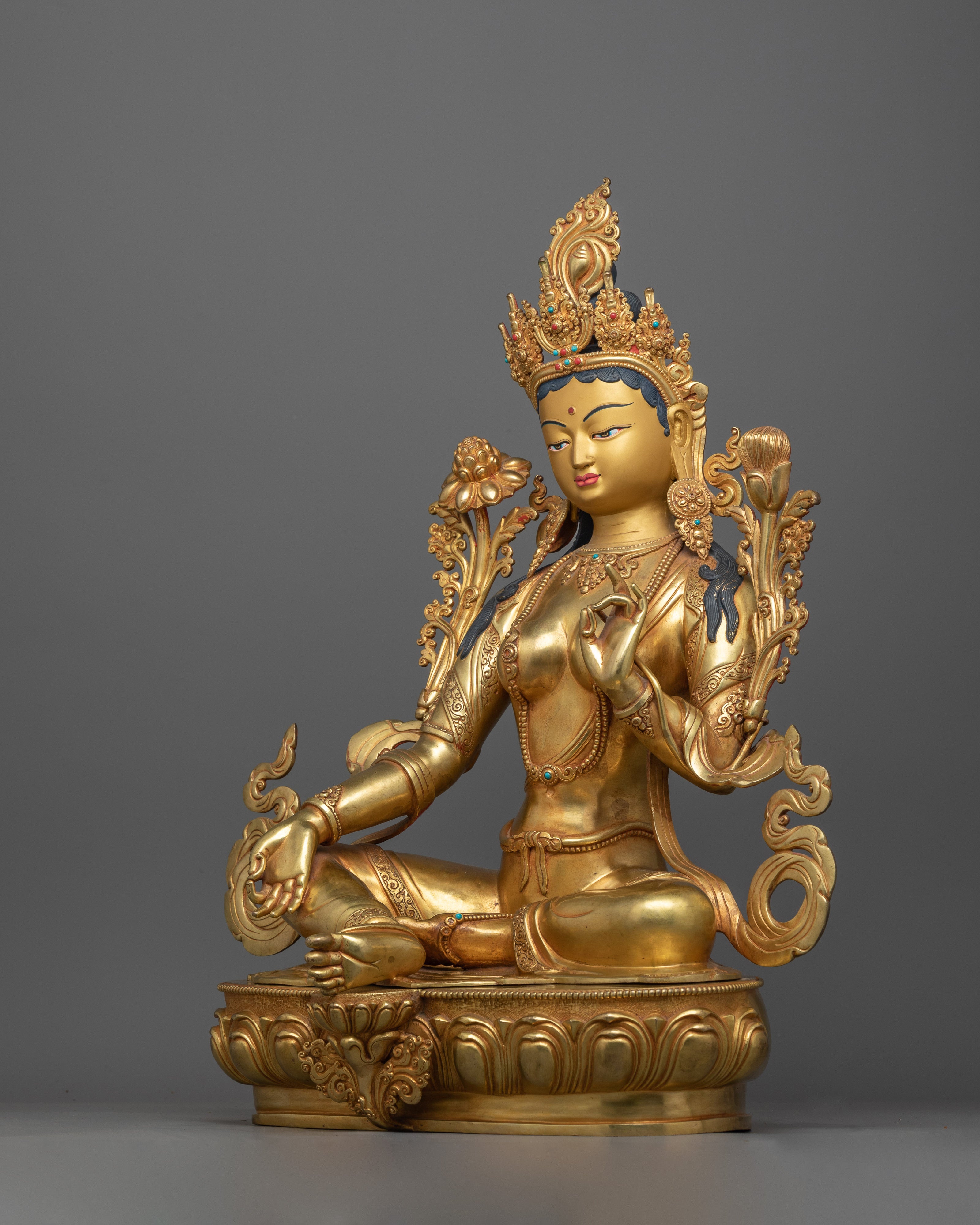 Divine Protector Green Tara Statue | Harmonious Balance of Beauty and Spirituality