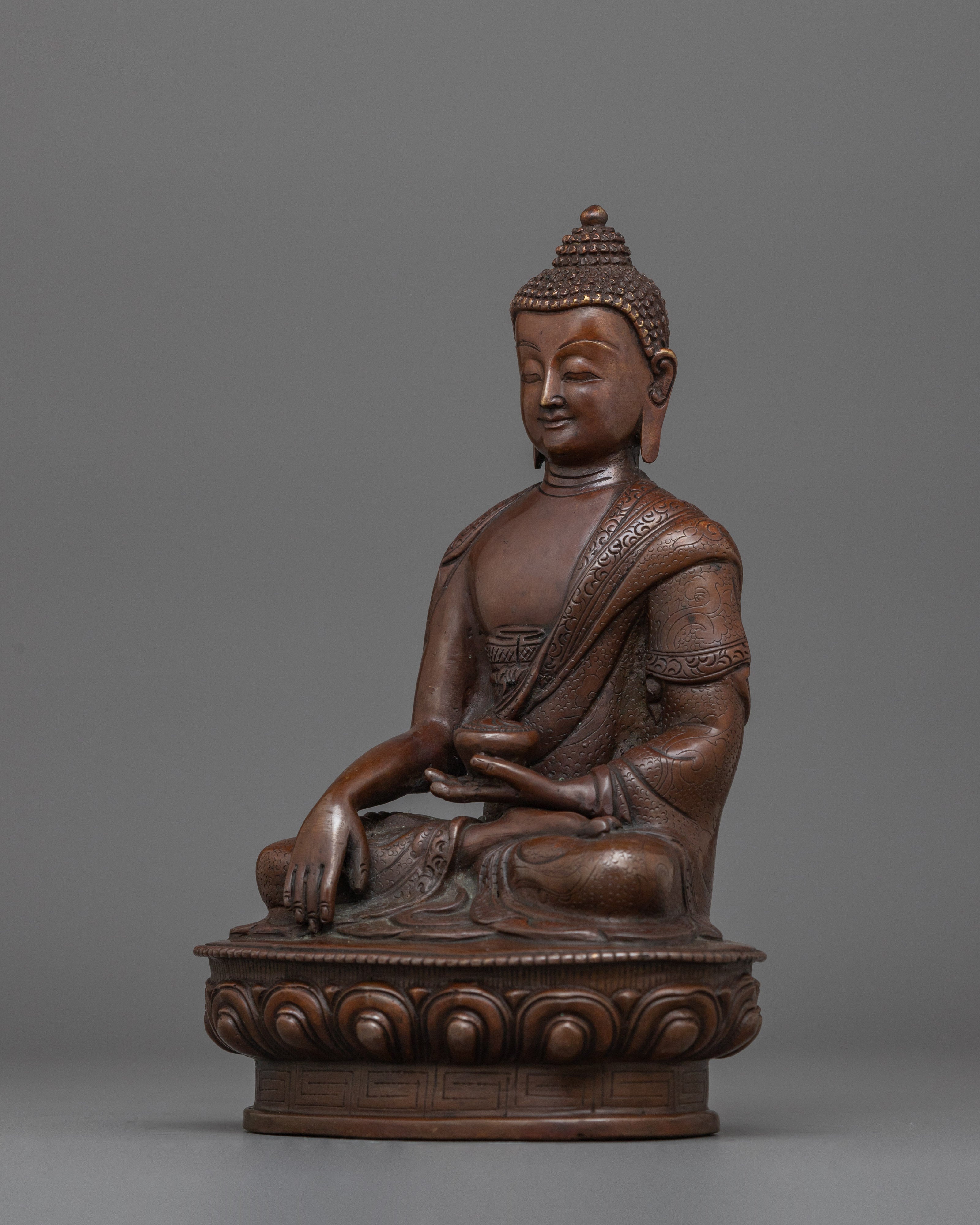 Spiritual Figurine Shakyamuni Buddha Artwork | Teacher of Universal Truth
