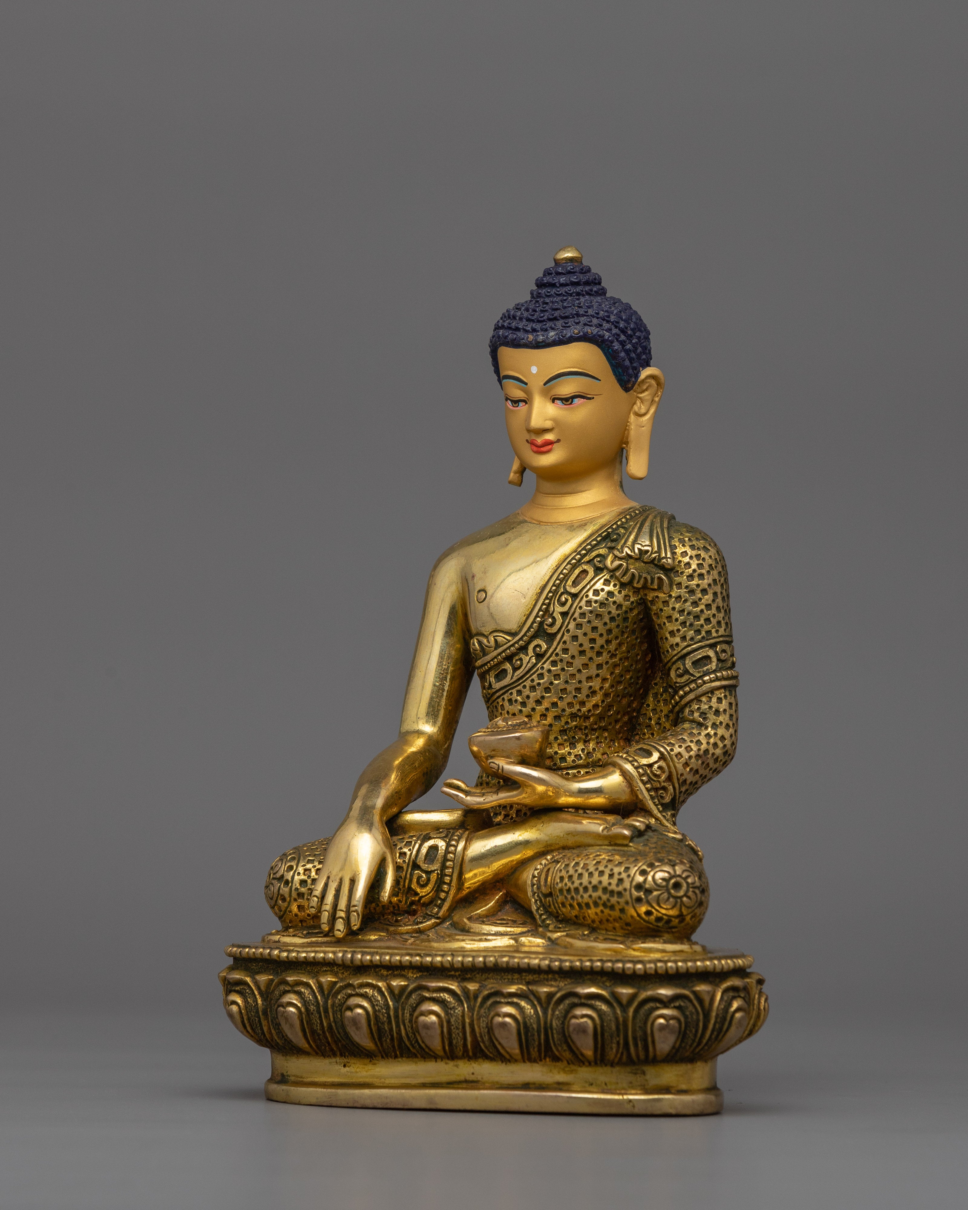Shakyamuni Buddha Art of Tibet's Spiritual Serenity | Sage of Shakya Clan