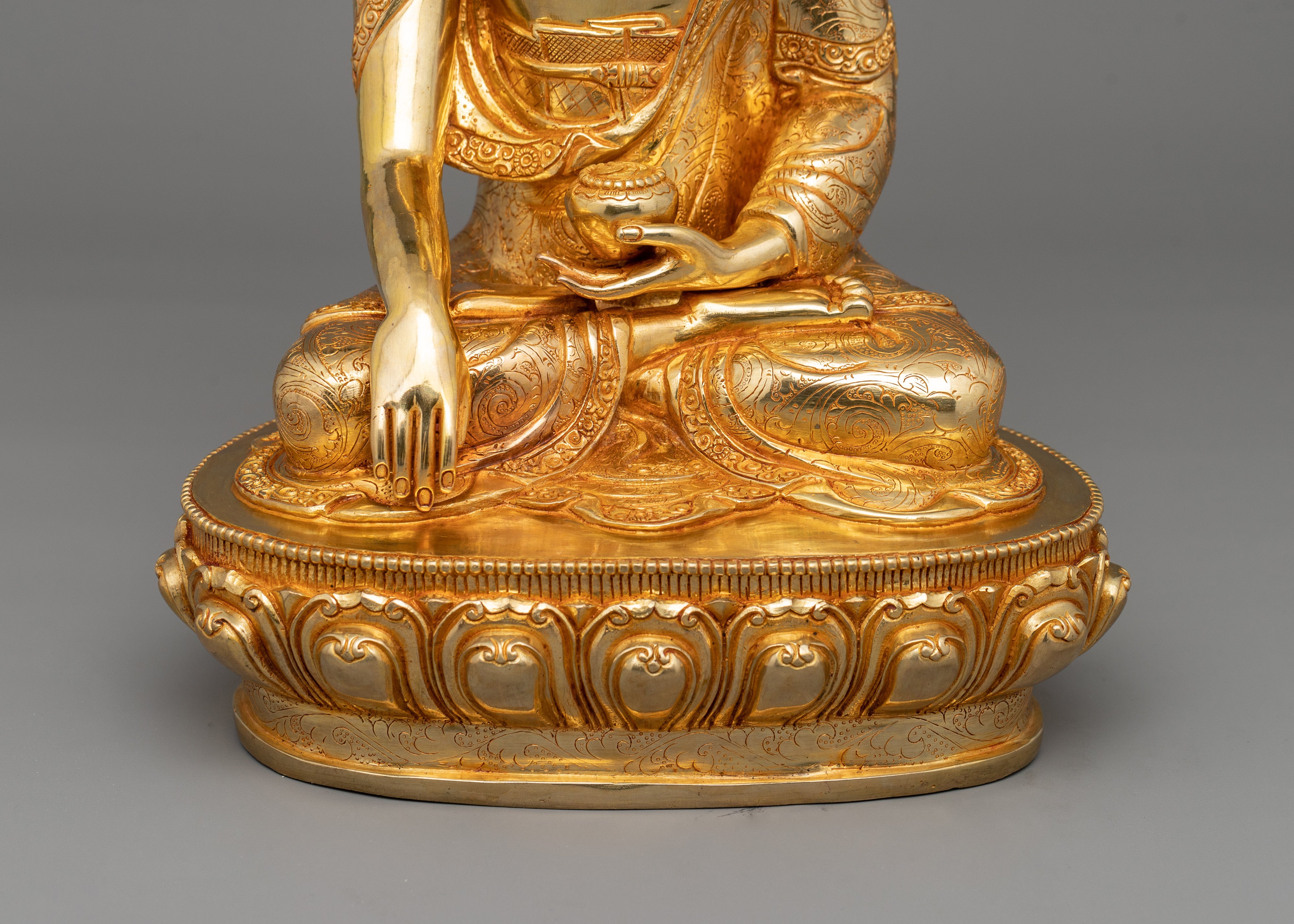 34cm Shakyamuni Enlightened Buddha Sculpture | The Embodiment of Awakening