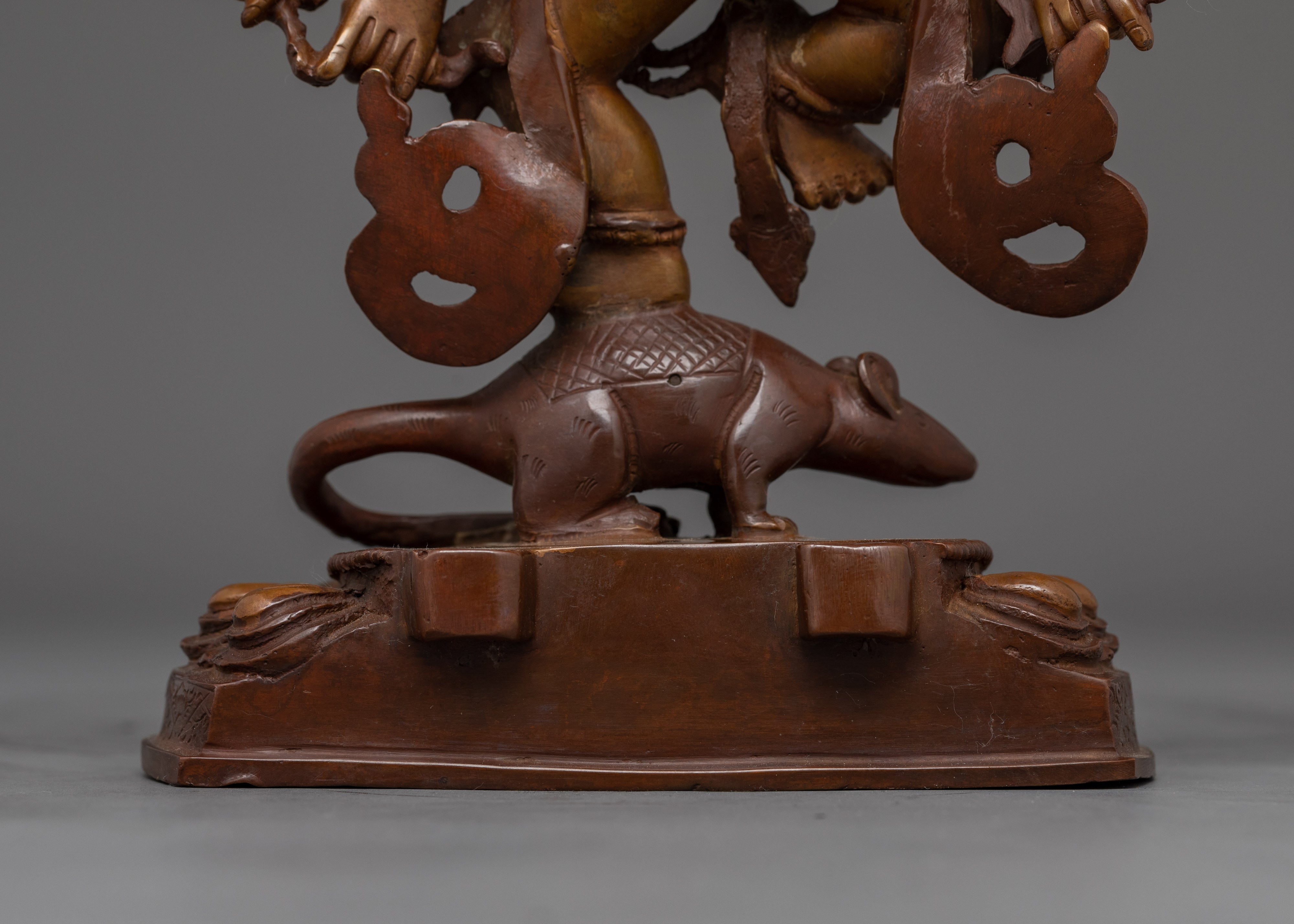 Hindu Deity Shree Lord Ganesh Statue | God for Prosperity and Wisdom