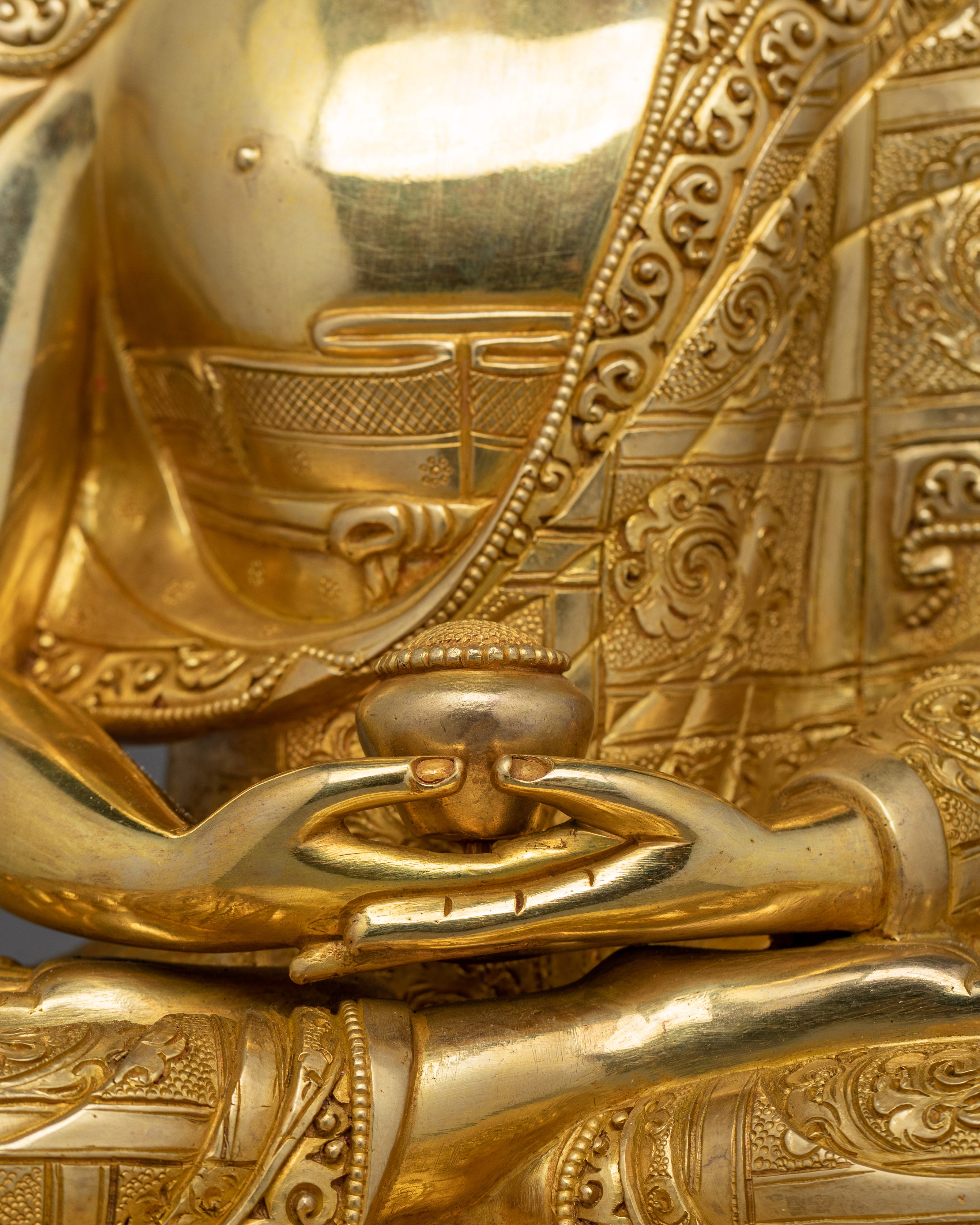 Amitabha Buddha of pure land Sculpture | Enlightened Sukhavati for Shrine