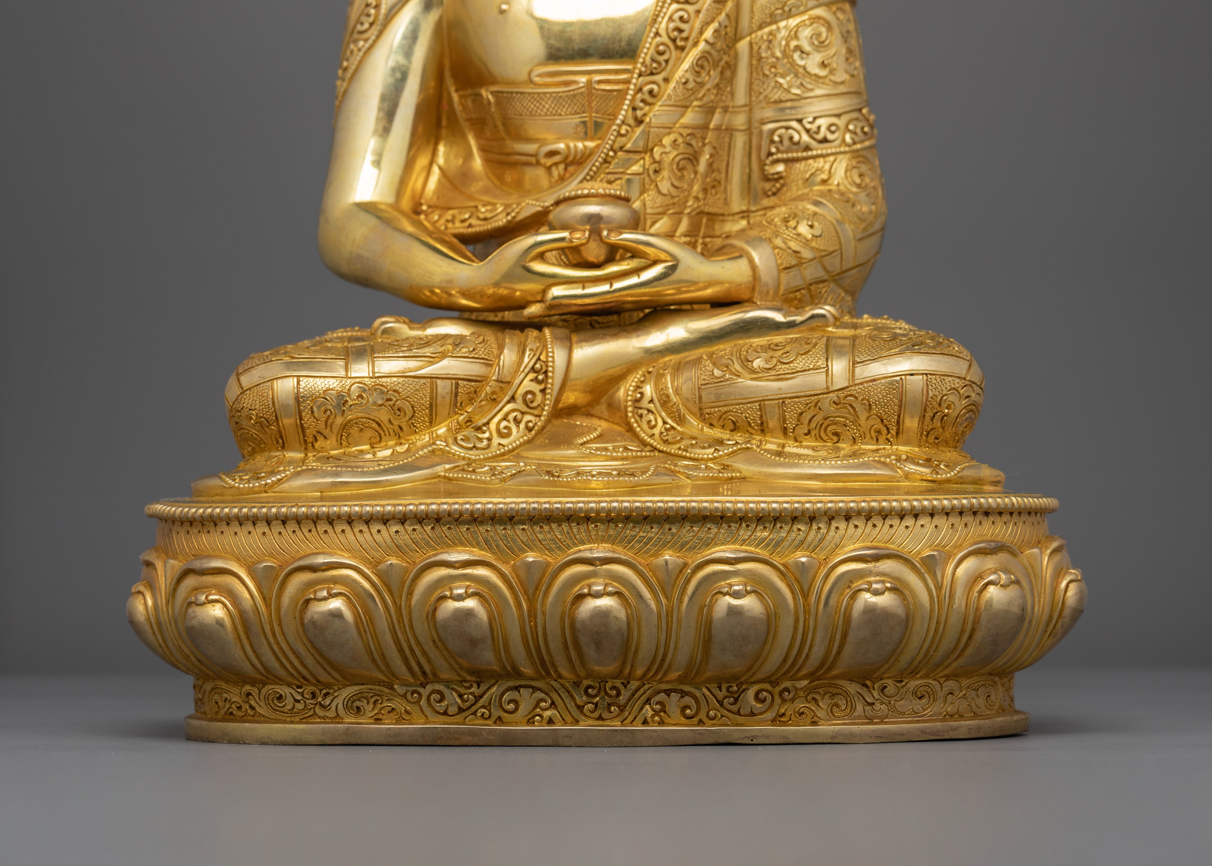 Amitabha Buddha of pure land Sculpture | Enlightened Sukhavati for Shrine