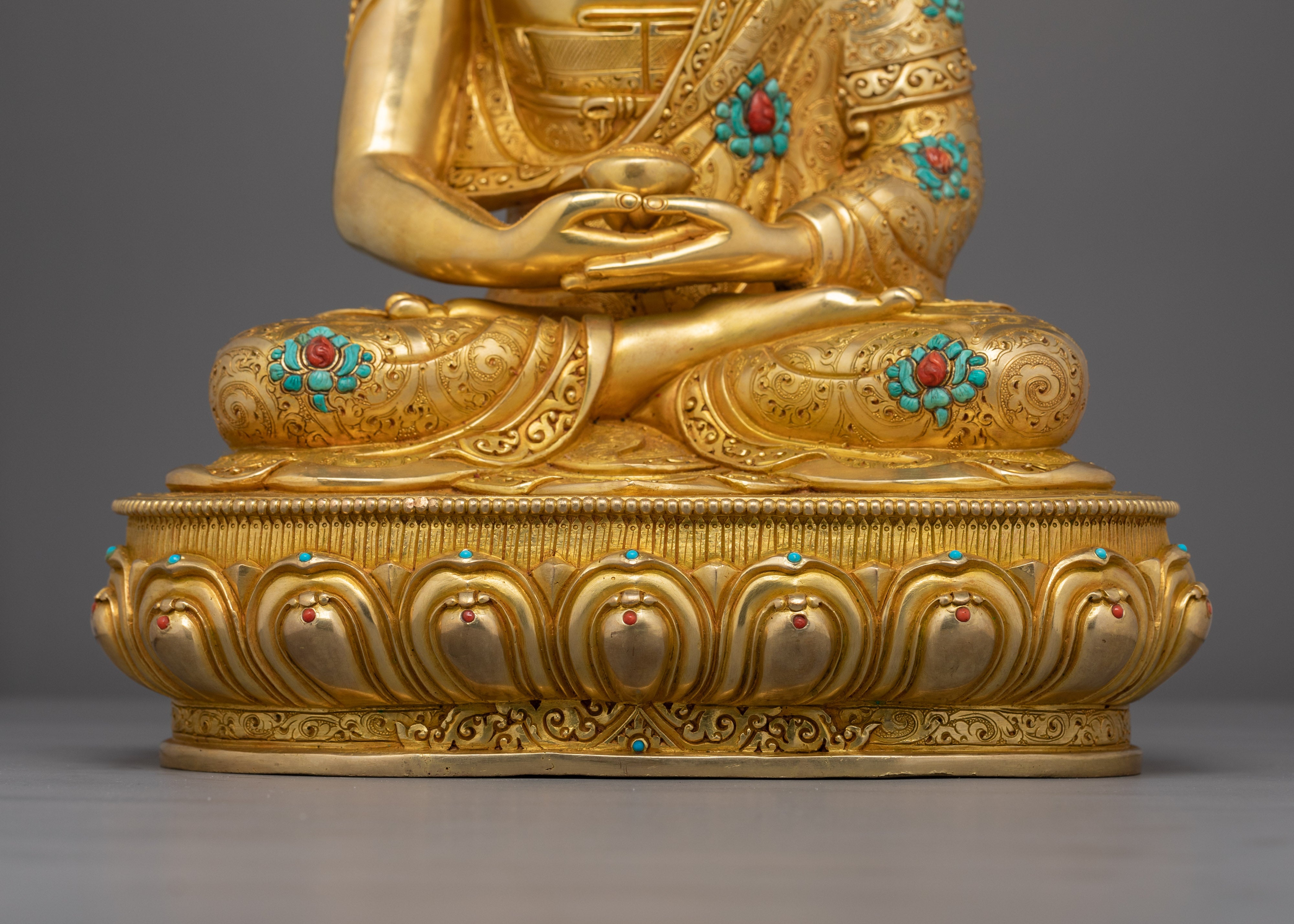 Tranquil Amitabha Buddha Dharma Statue | Limitless Light Pure Land Buddhism