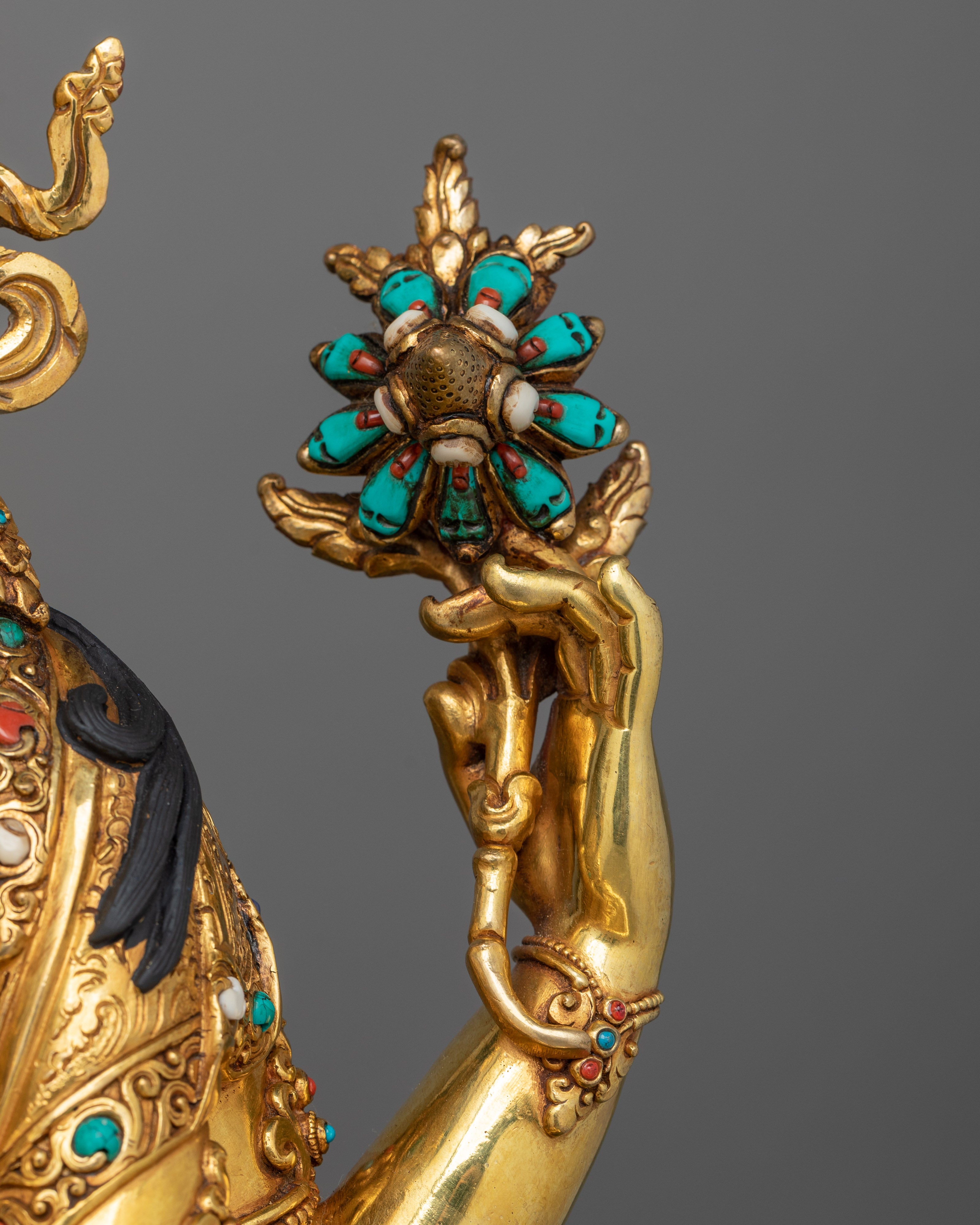 Buddha Chenrezig Avalokiteshvara Statue | Deity of Compassion