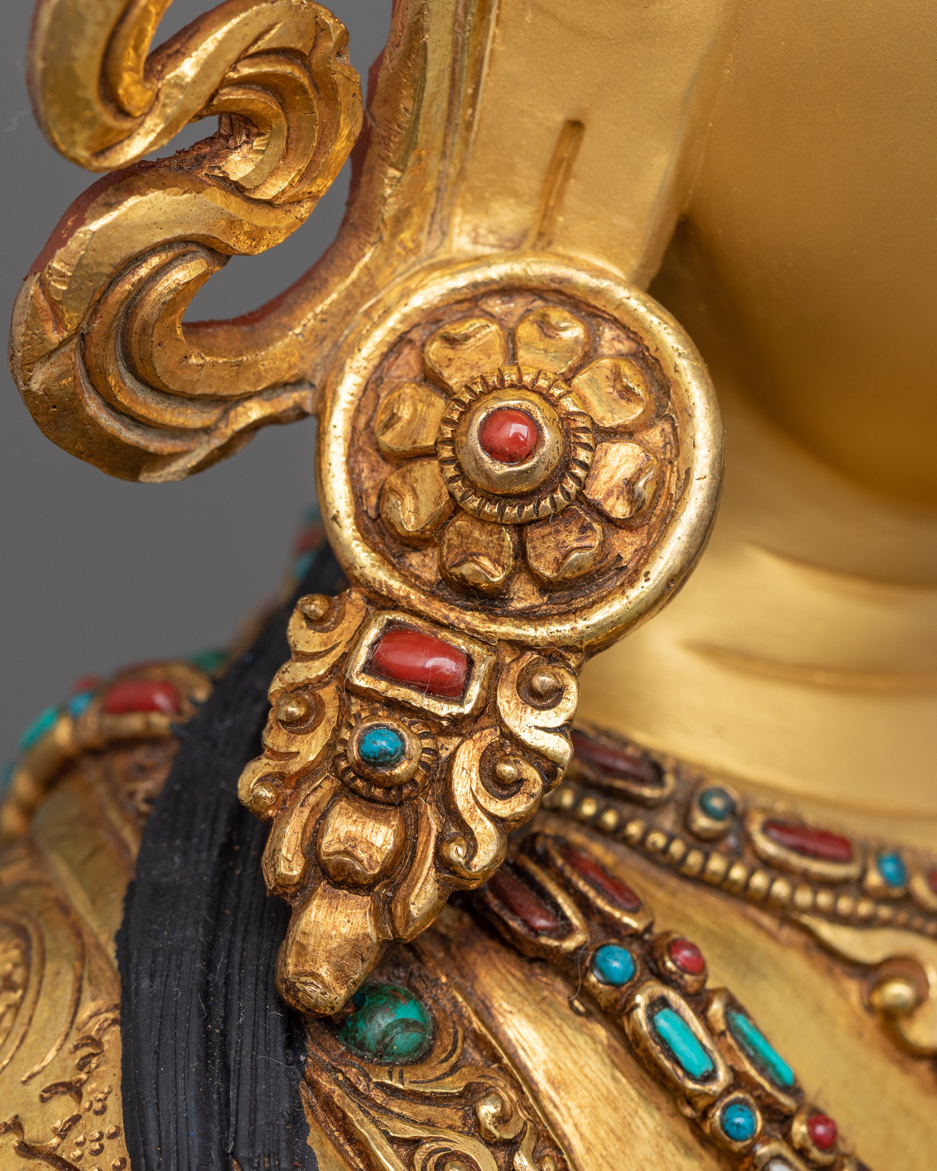 Buddha Chenrezig Avalokiteshvara Statue | Deity of Compassion