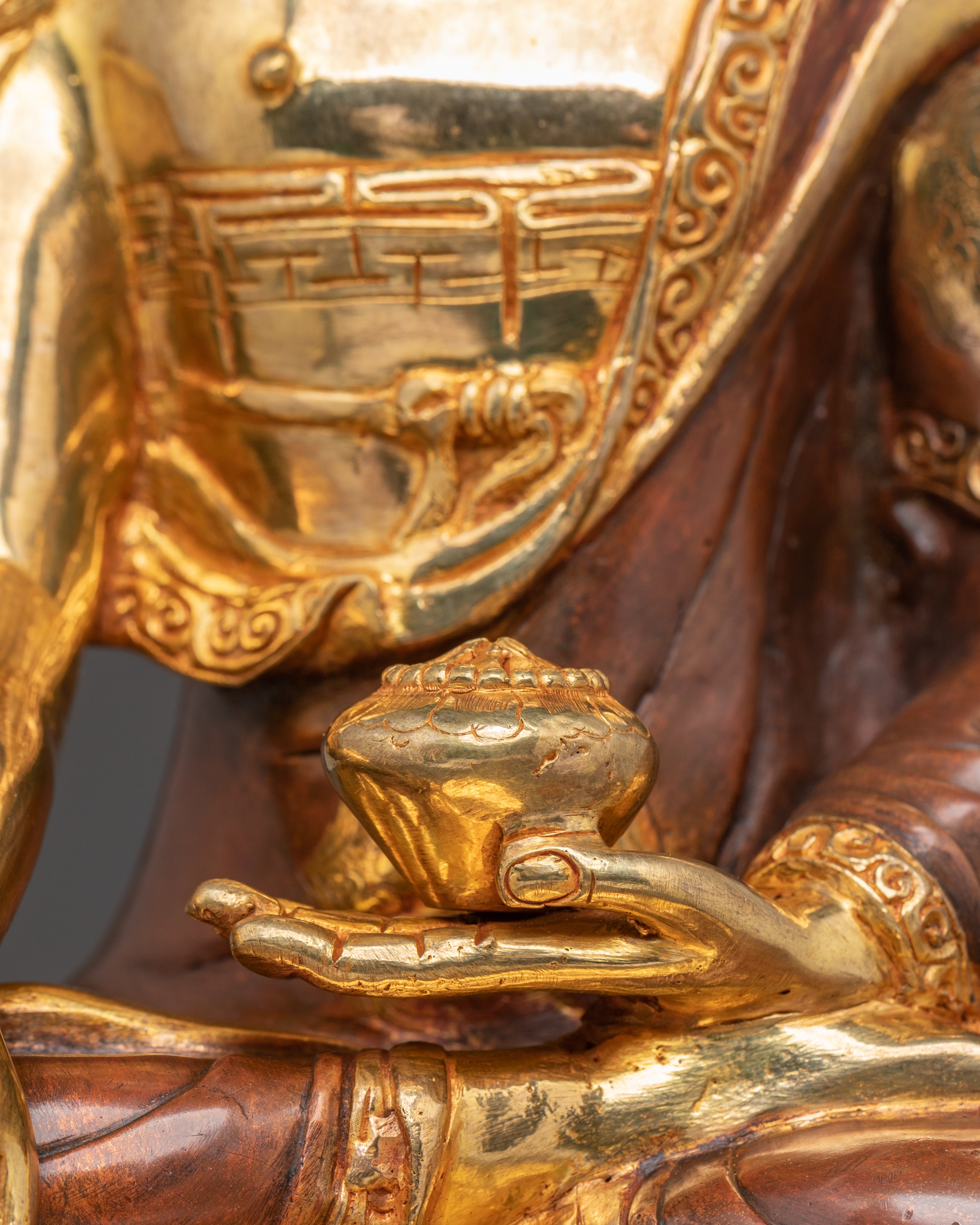 Golden Sculpture of Buddha Shakyamuni | The Awakened One