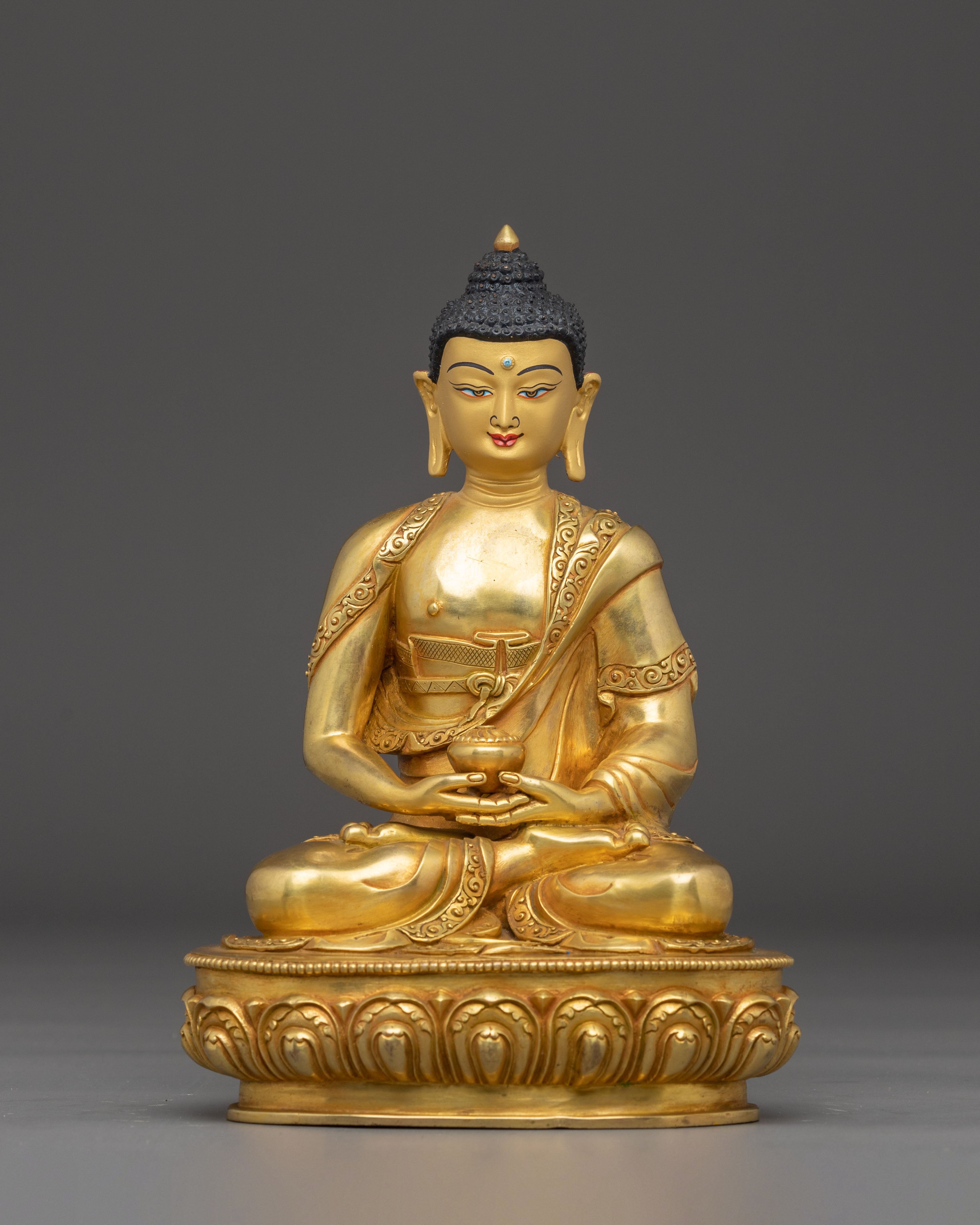 Peaceful Statue of Buddha Amitabha | Buddha of Infinite Light