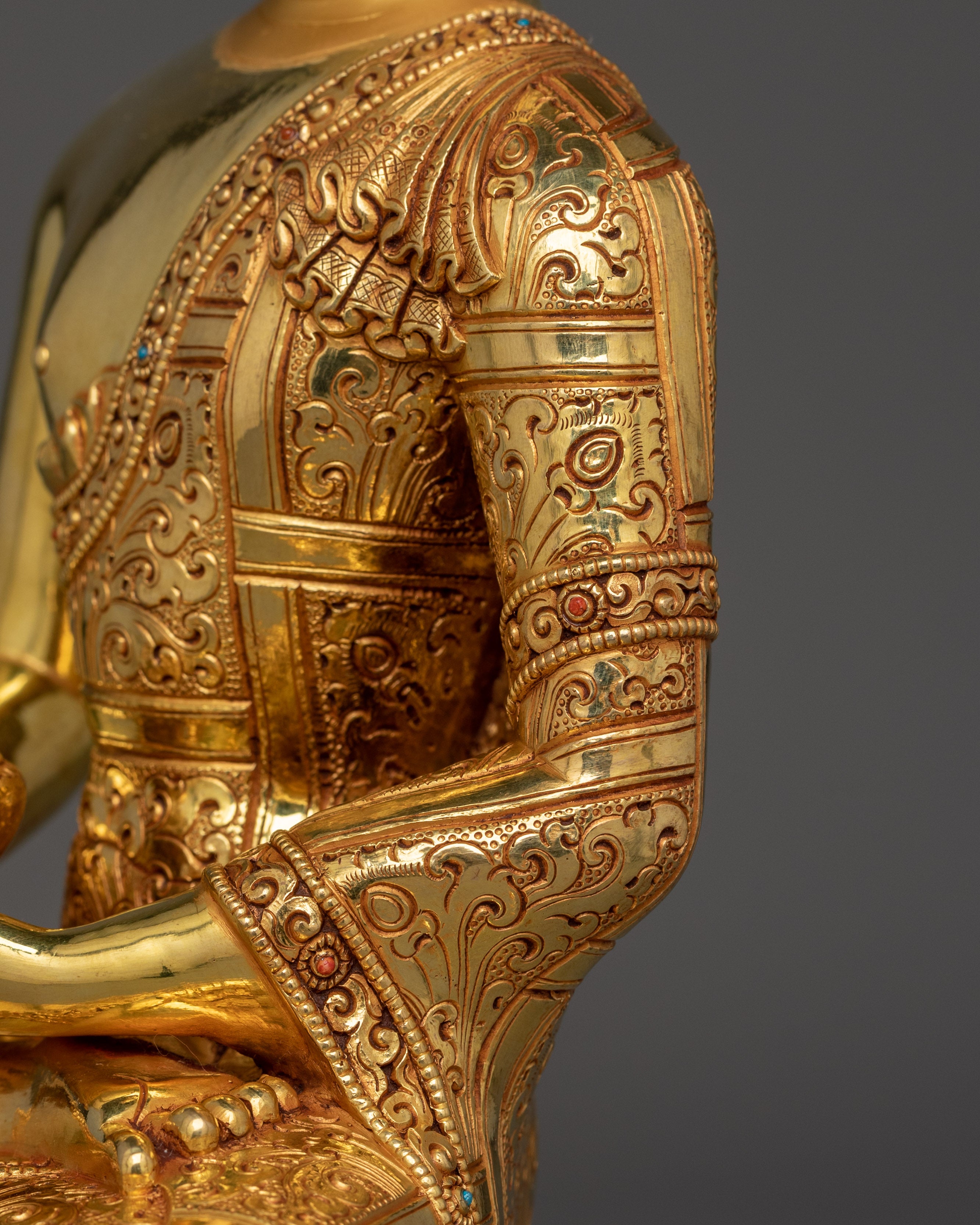 Figurine of Dharmakaya Buddha "Amitabha Buddha" | Radiance of Infinite Light