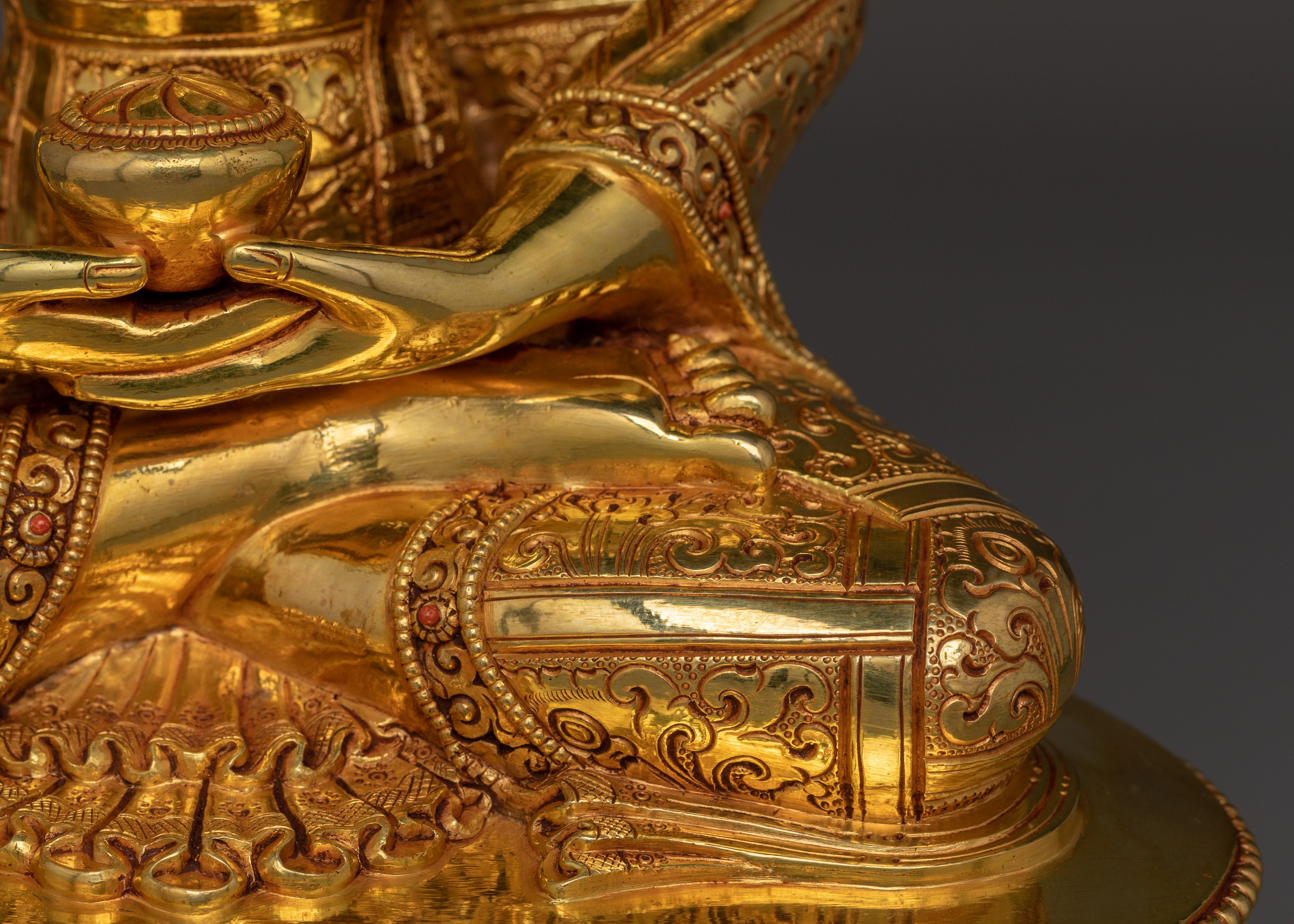 Figurine of Dharmakaya Buddha "Amitabha Buddha" | Radiance of Infinite Light